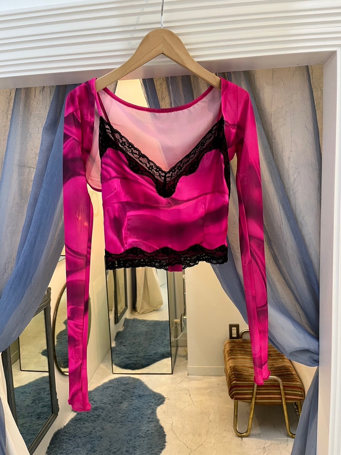 NO DRESS Rosy print oversleeve & camisole