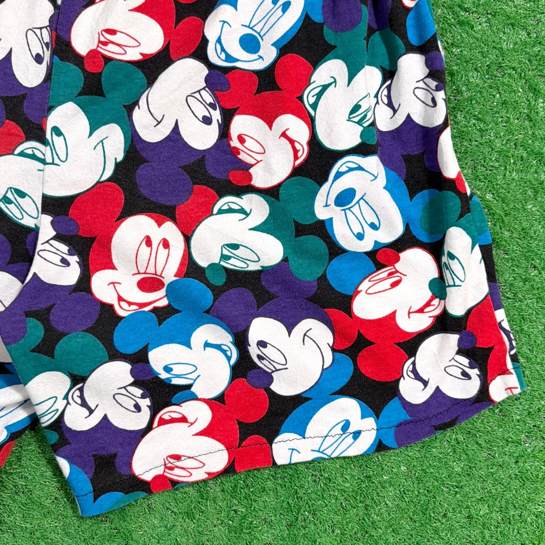 Unisex】 Mickey 総柄 ハーフパンツ / 古着 ディズニー ミッキー 総柄