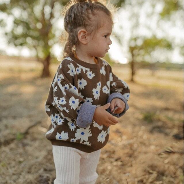 【BABY】フラワーニット暖かいセットアップ