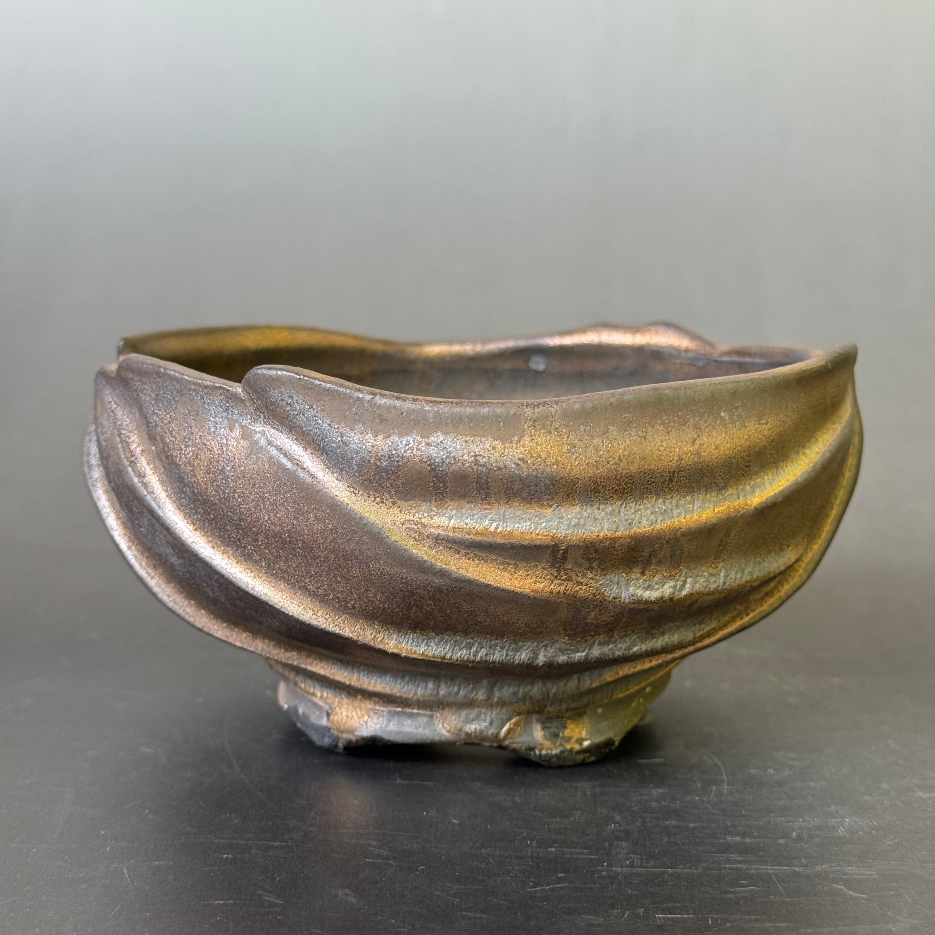 ターコイズ三角鉢(黒) | 矢津田陶房 Ys,ceramic art
