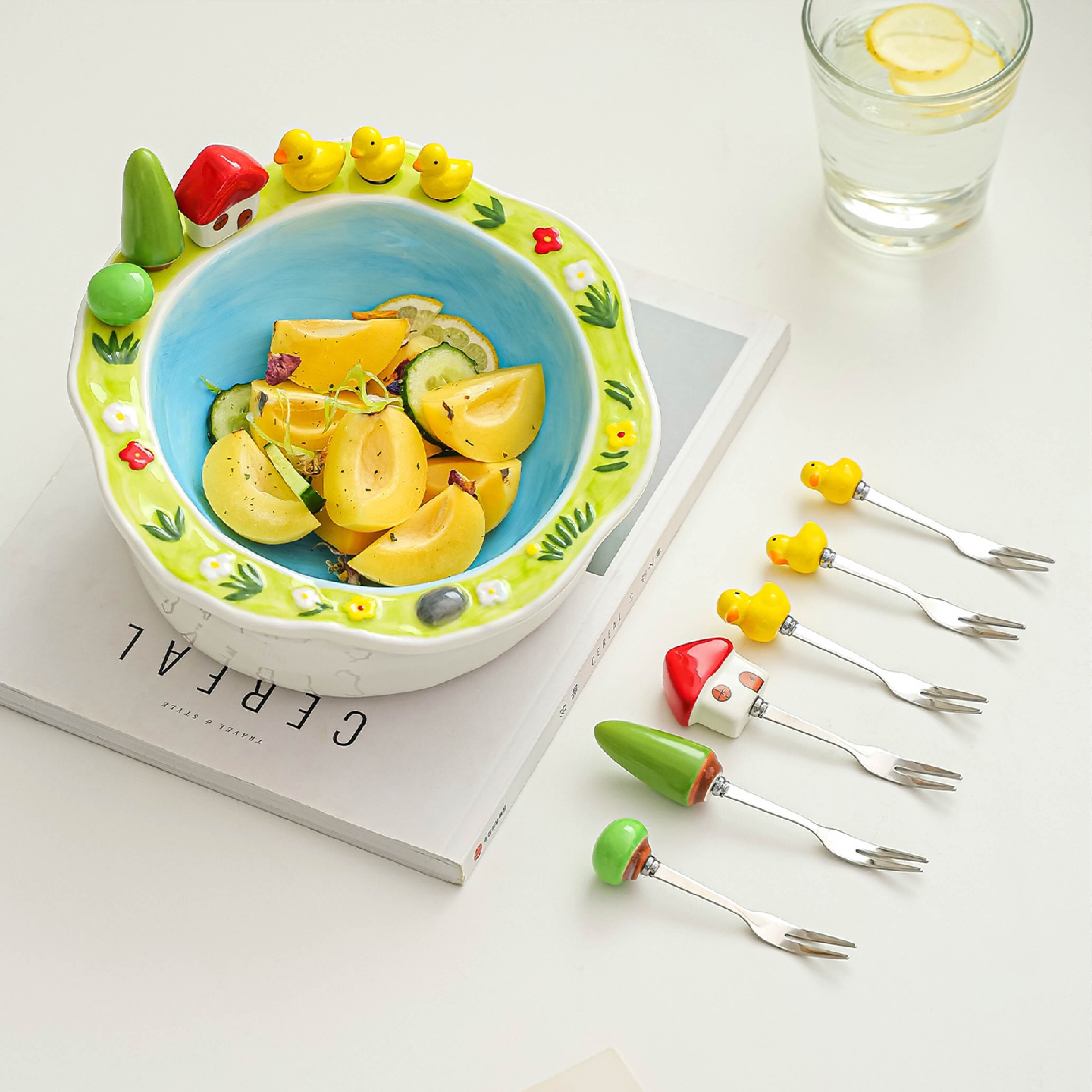 HY 655 . フルーツボウル ピック6本付き 陶器 約20.5cm 湖畔モチーフ