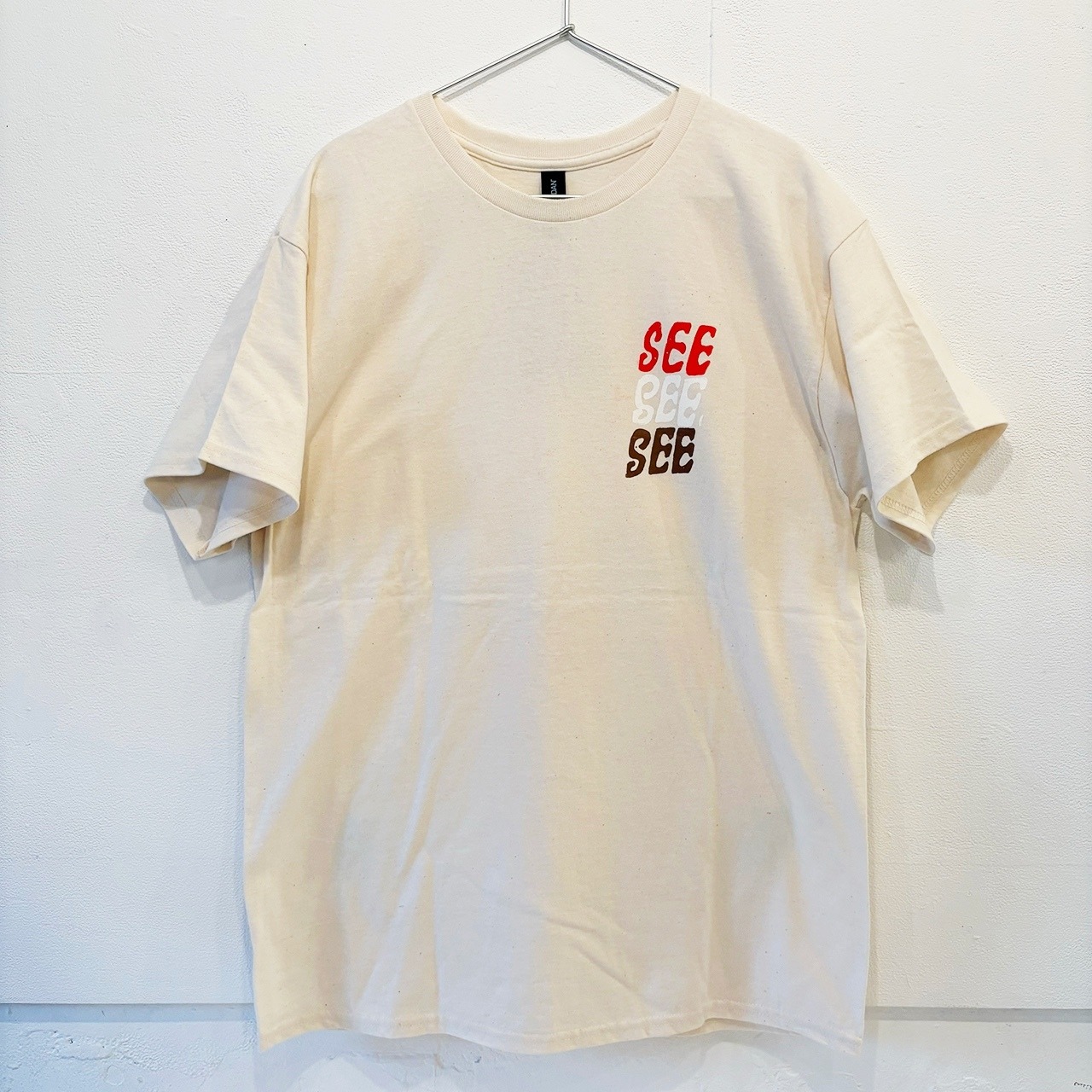 T　HELLO AYACHANさん｜「SOFT WILD STRANGE WORLD Tシャツ」