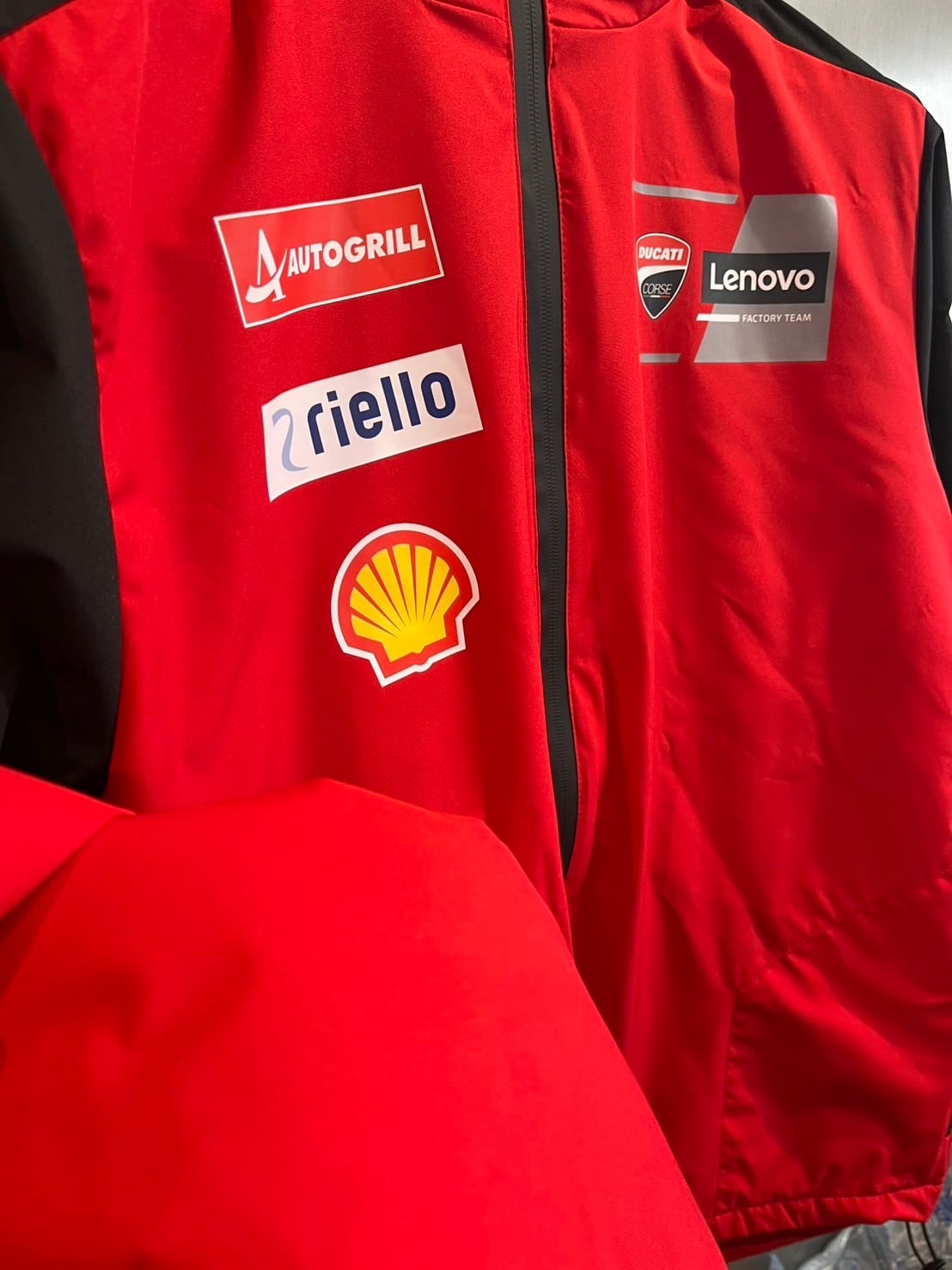 10％OFF】GP Team Replica 25（レインスーツジャケット） | ドゥカティ