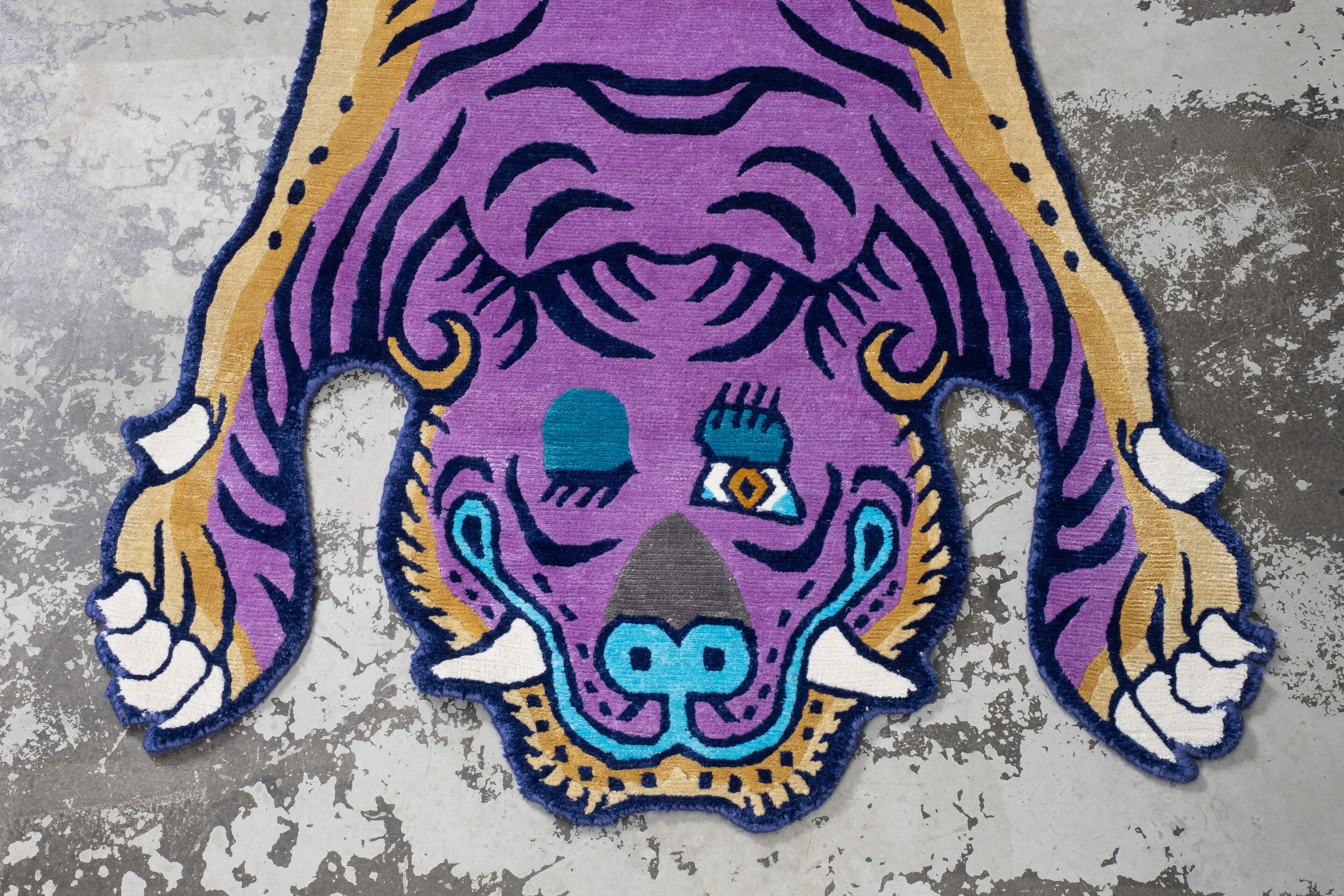 【最終値下げ】チベタンタイガーラグ　Mサイズ　シルク Tibetan Tiger Rug 《Mサイズ•シルク•オリジナル•パープルバージョン