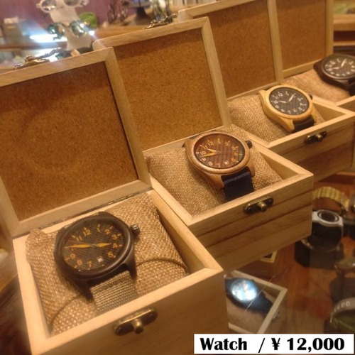 Wood Frame Quatz Watch Fabric Belt 4 Colors in total Accessory Men's Fashion Present Gift