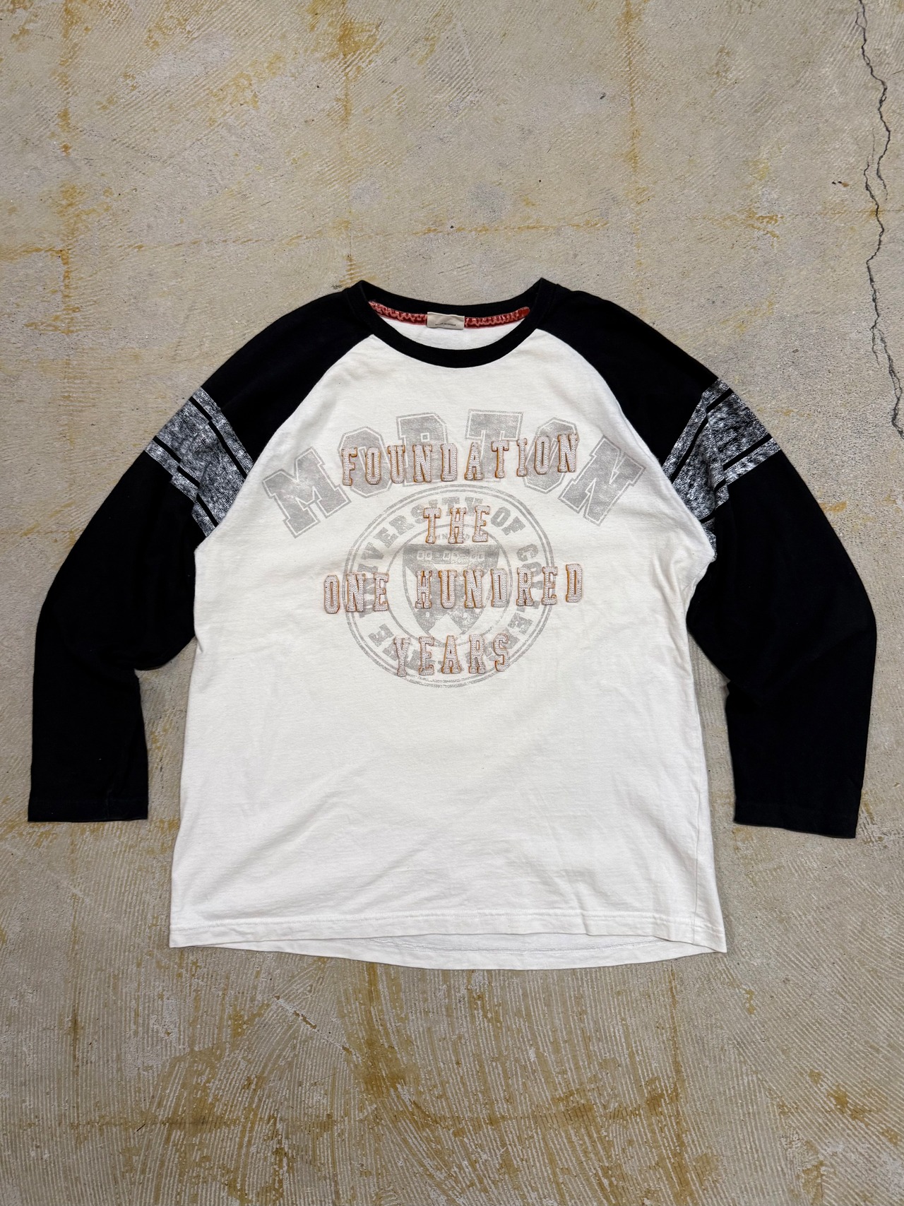 raglan long sleeve T-shirts