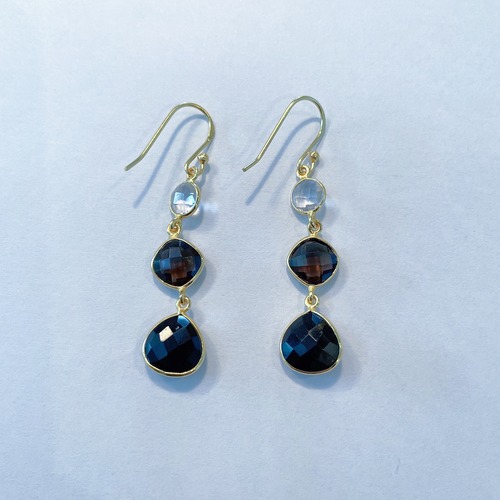 トリニティストーンピアス(Black)　【Piercings】