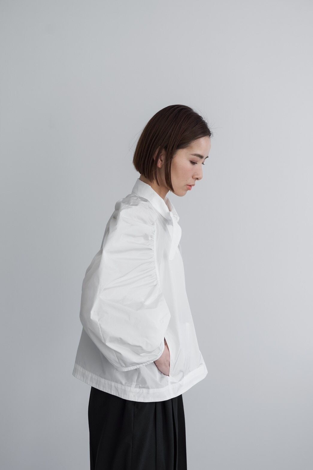 roughlow ブラウス　白 tie blouse(White) 8月下旬から9月上旬頃に発送予定 | roughlow