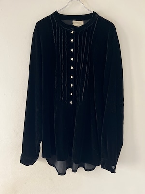 ロマンチックなトップス