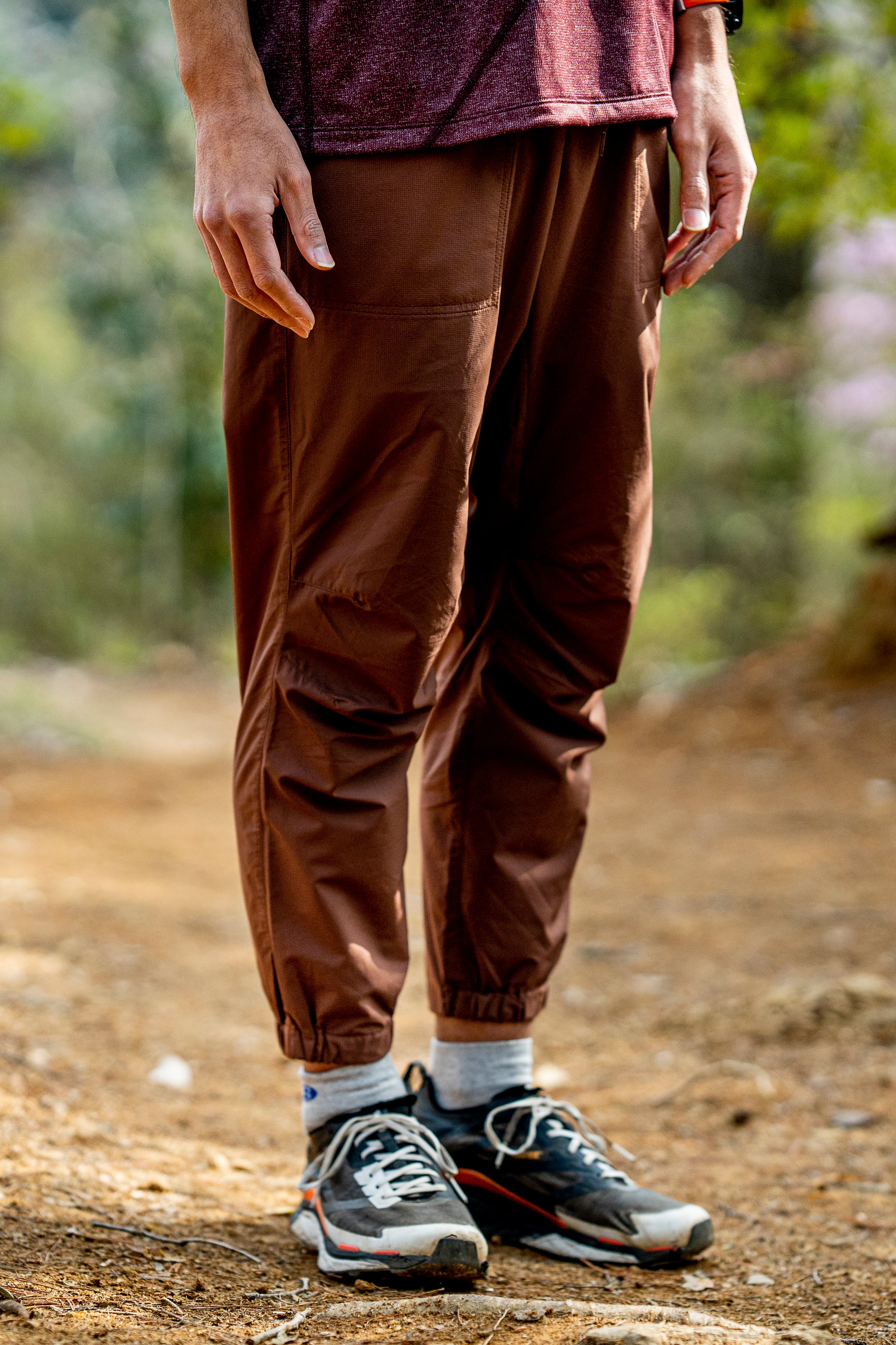 Sato Wind Pant: Color Crockery | TANNUKI Running Wear Shop