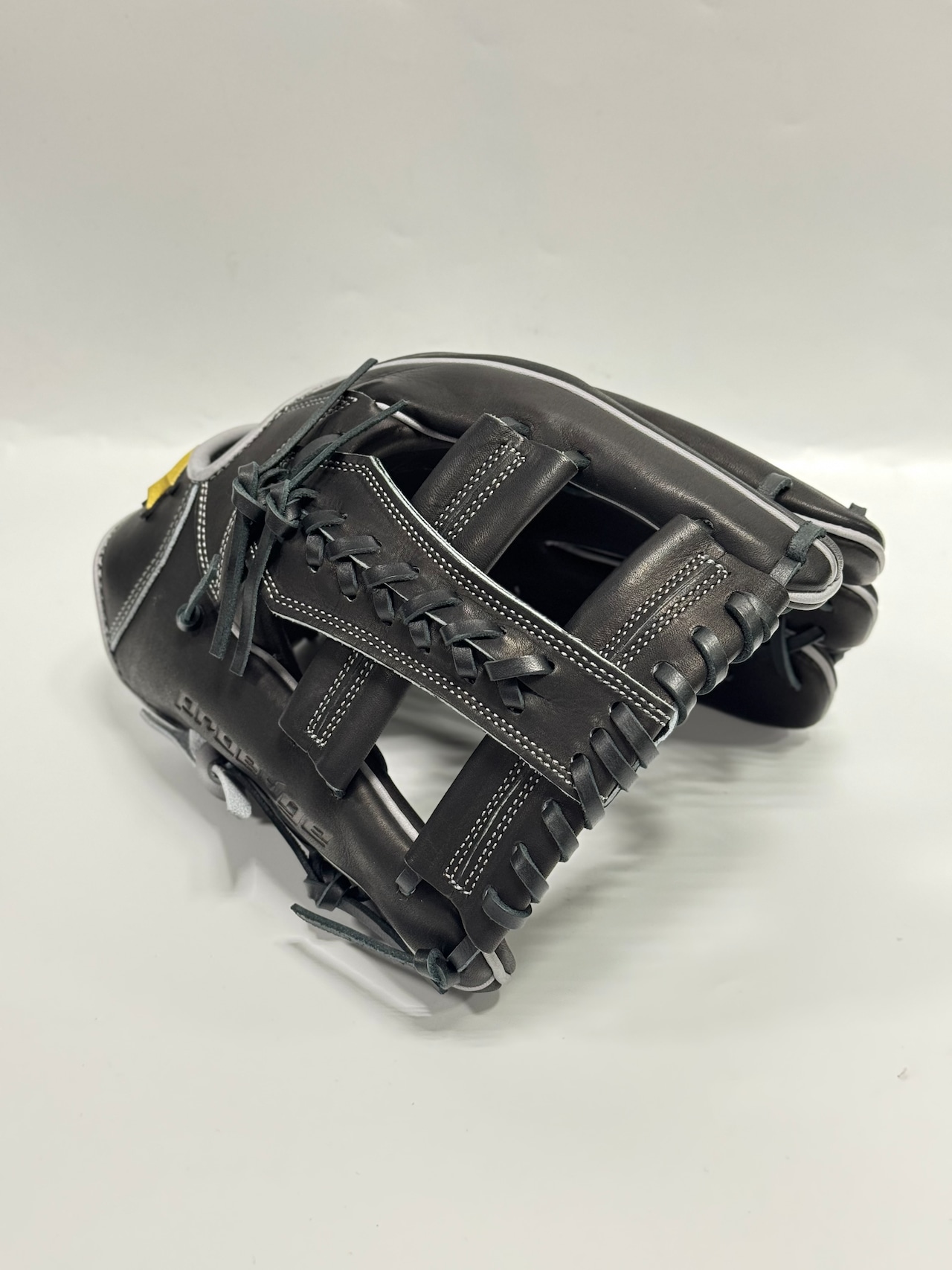 SSKｰエスエスケイ　proedge(プロエッジ）軟式限定グローブ　矢野雅哉選手モデル　716型　右投げ用　ブラック×グレー・画像4