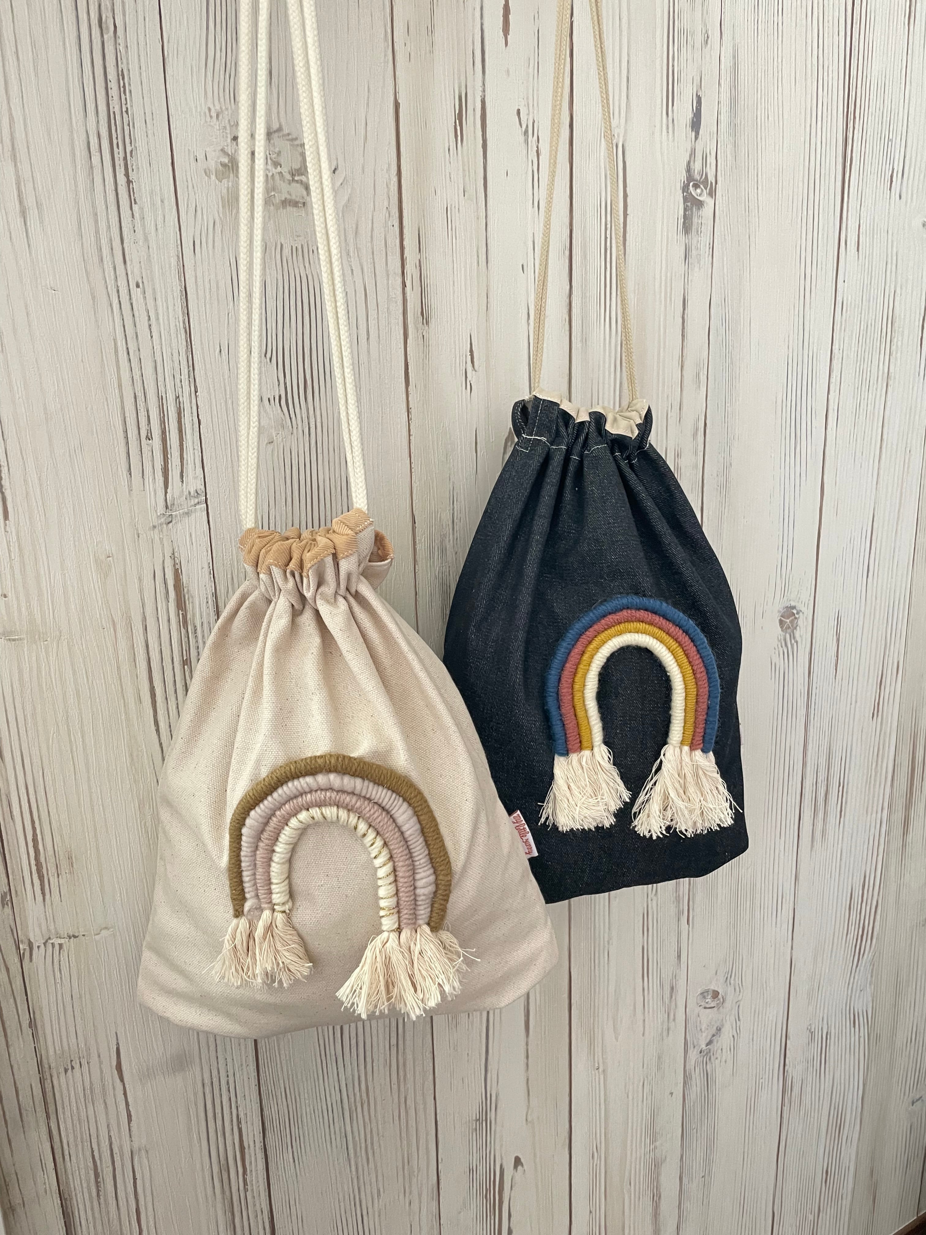 再販✳︎ハンドメイド✳︎ 巾着レインボー虹グリーン深緑