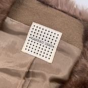 KANEKO ISAO カネコイサオ レッキス ファー付き ガウン風 コート /ベージュ レディース