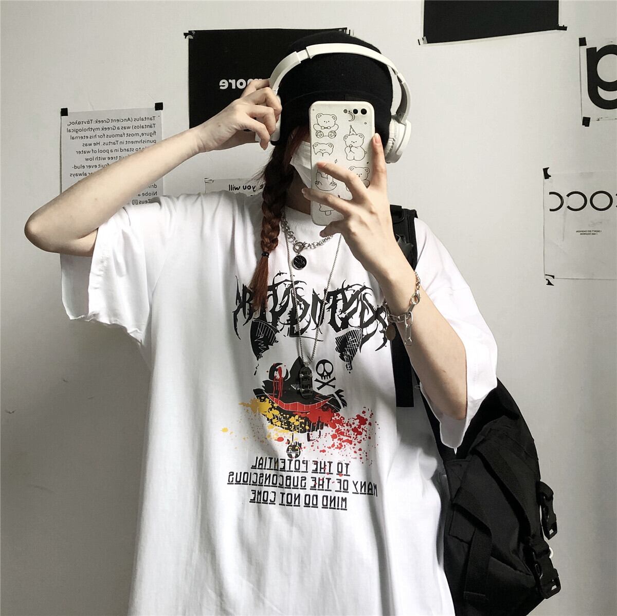 送料無料】KOREA ダークプリントルーズTシャツ メンズレディース