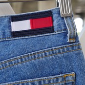 Tommy Jeans ｜ フレアジーンズ