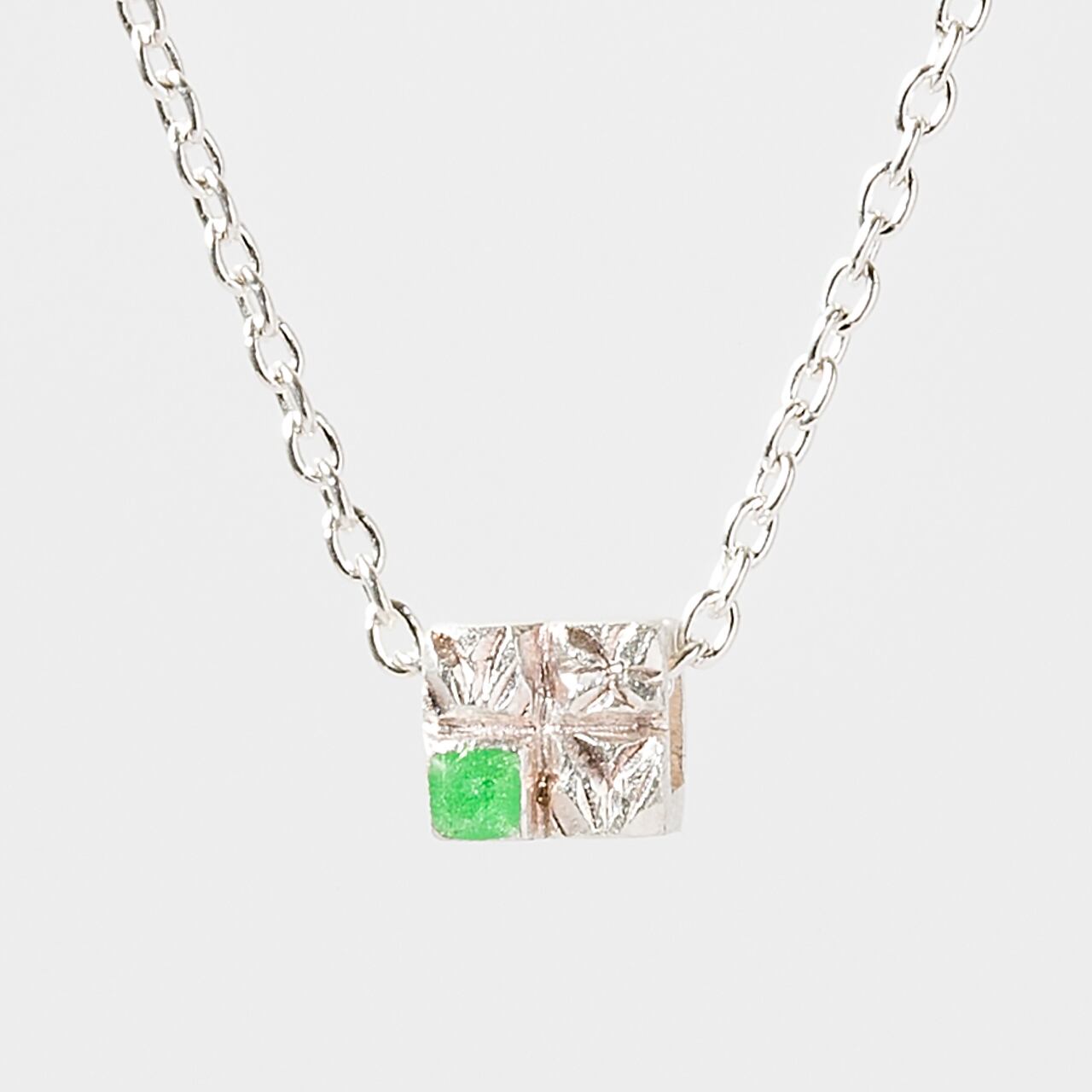 SAIKORO kiwi - necklace -