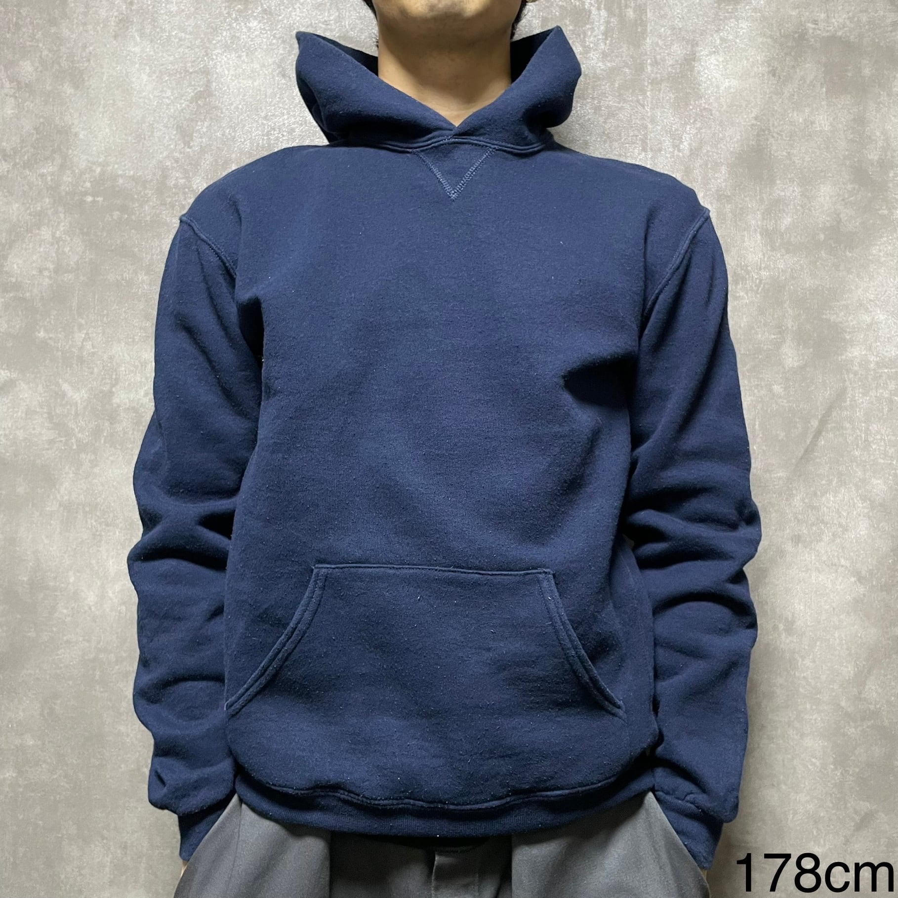 RUSSELL パーカー XL（L相当）厚手 ブランドタグ | 古着屋OLDGREEN 