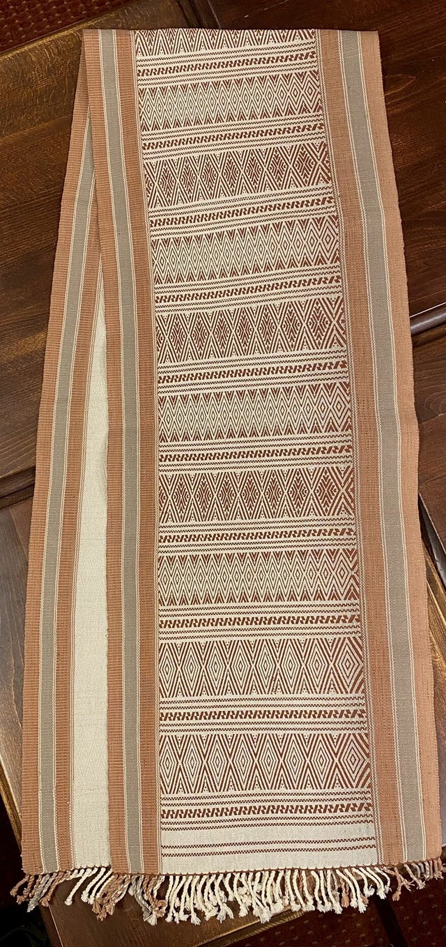 カミイ族草木染め織物　No.１