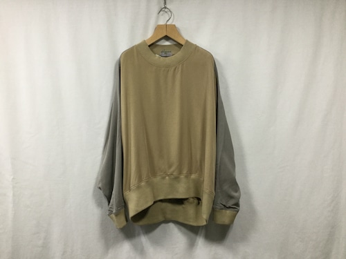 HOMELESS TAILOR”ROUND SHOULDER CREW CAMEL"