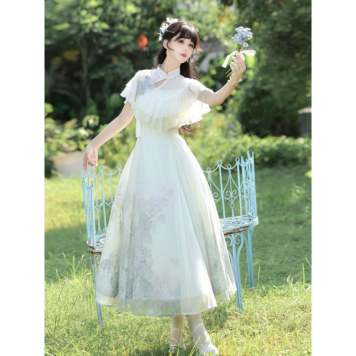 フリル付きホワイトロングドレス 月白紫陽花フリルロングドレス | Maiden's Rêve
