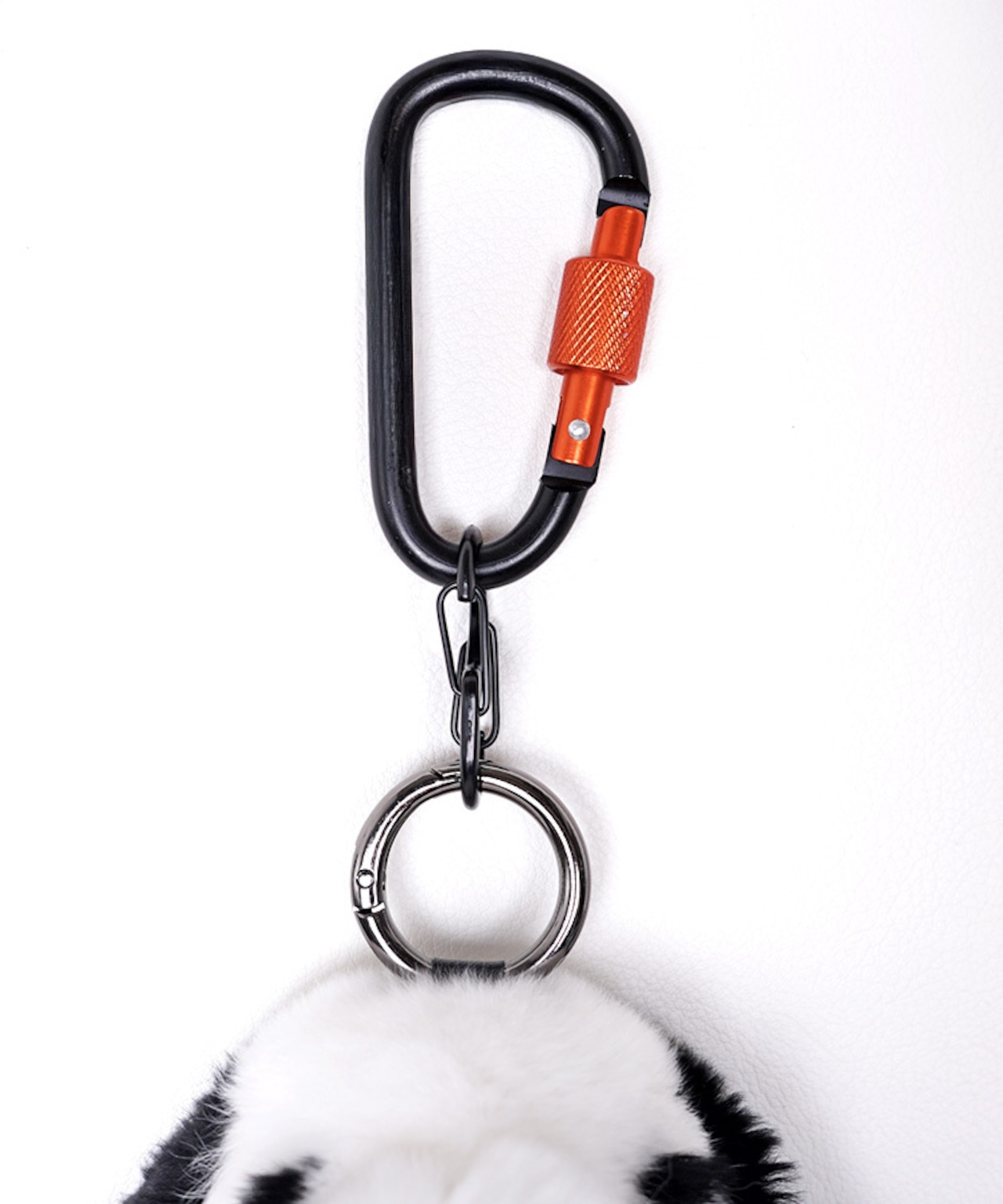 【直営限定ITEM】COOLAファーDOGGYバッグチャーム (WHITE) CQ-47526H