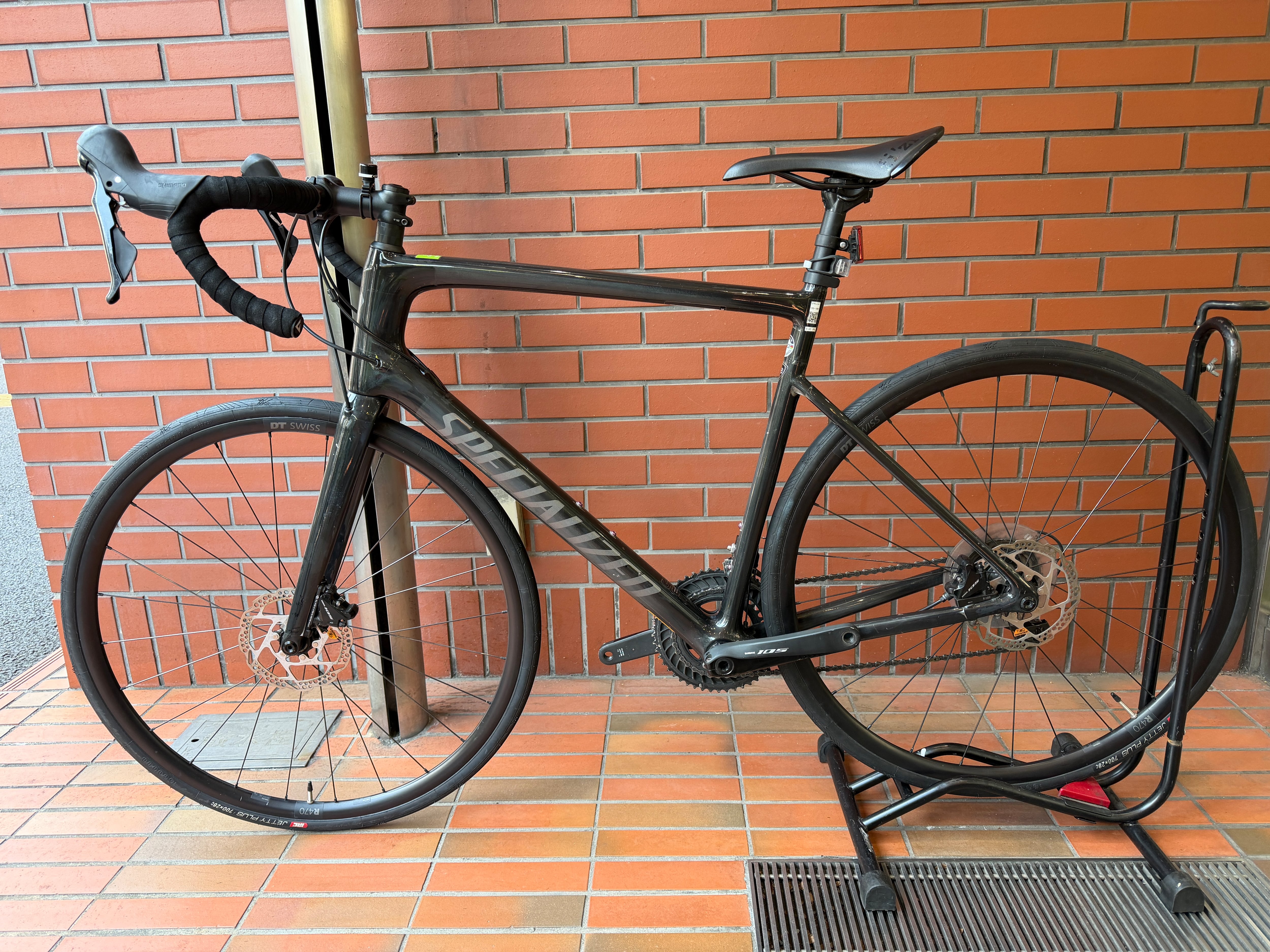 SPRv14) Specialized TARMAC SL6 SPORT-SHIMANO 105 / 最高の走行特性