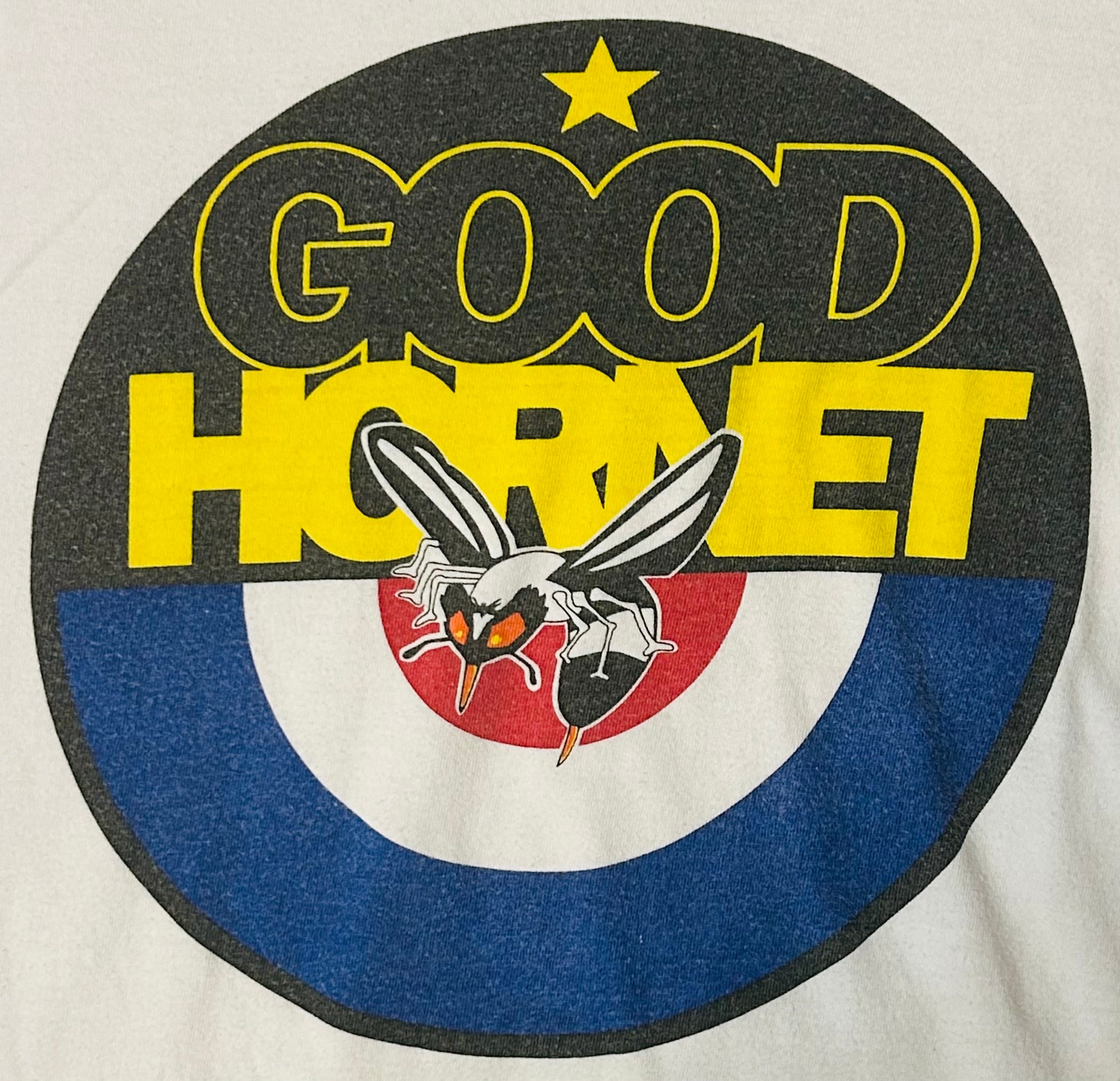 00's GOODENOUGH GOOD HORNET TEE | COMEBACK