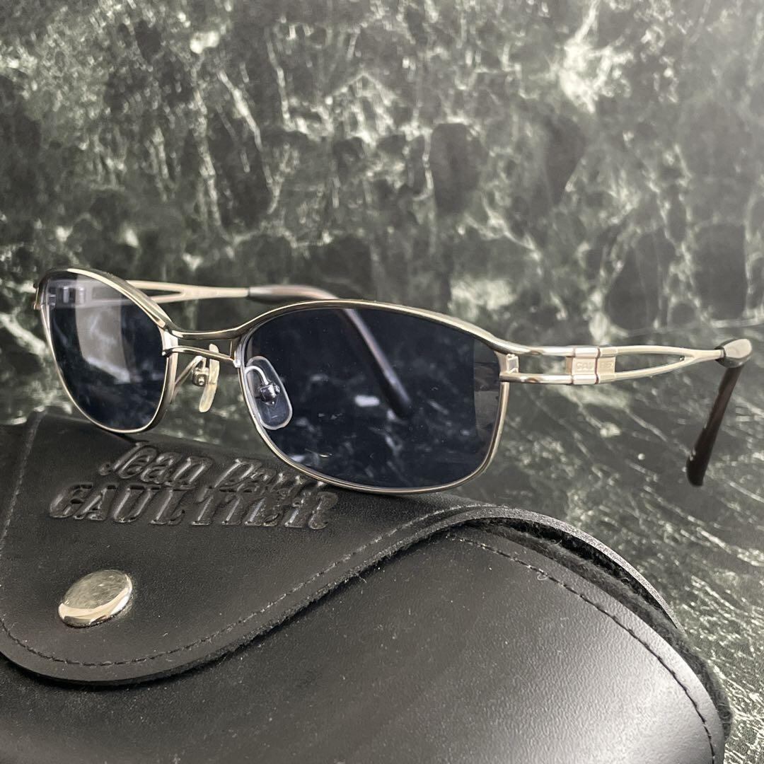 Ray-Ban New Wayfarer RB2132-F べっ甲柄 ケース付き Ray-Ban New