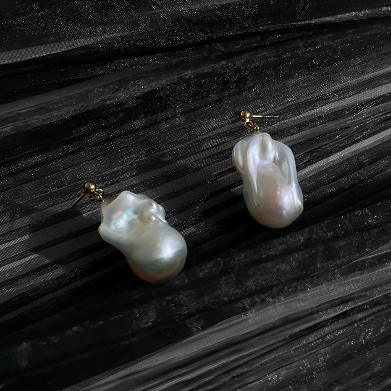 Pearl earrings 14k gold filled【H00007】