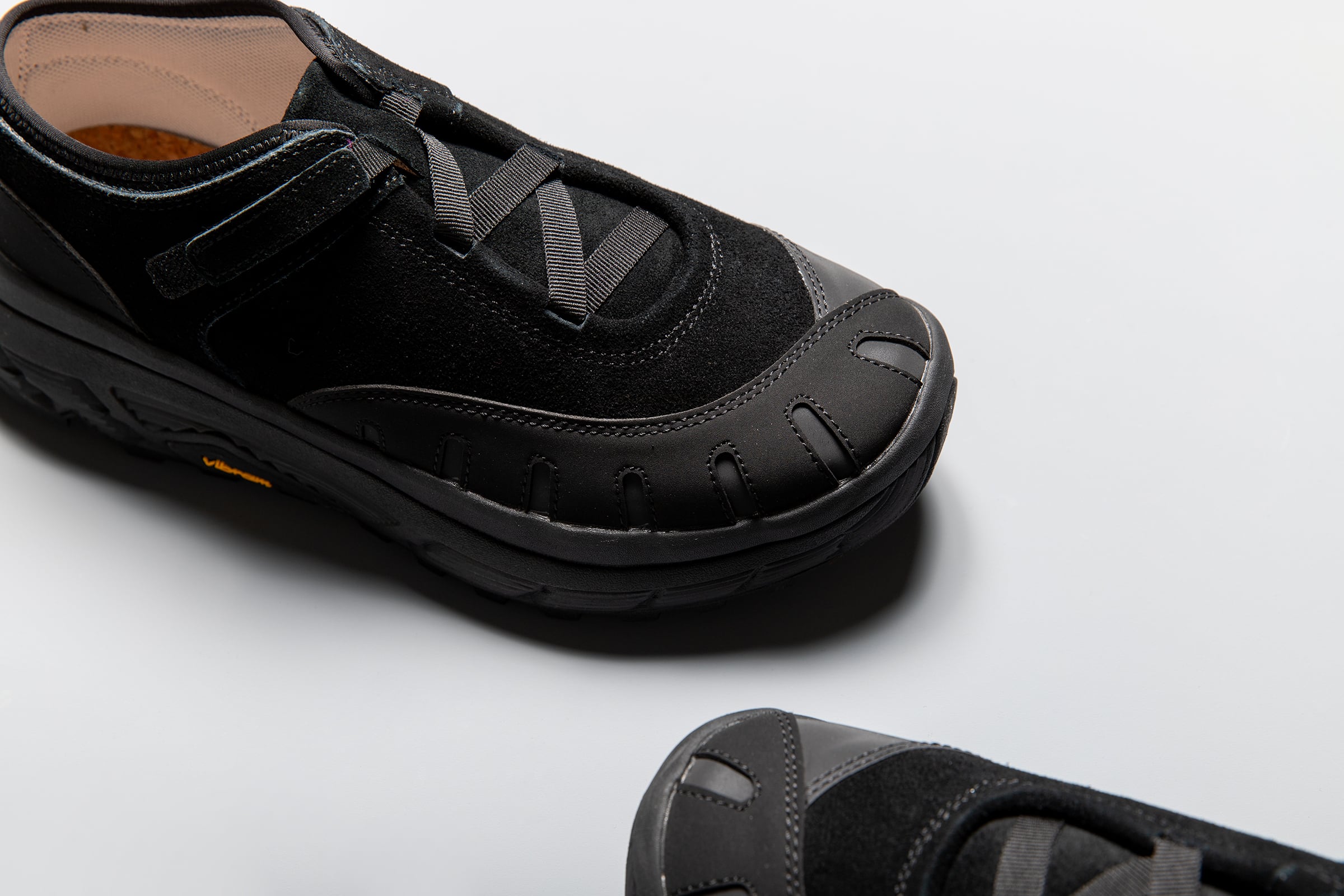 pg LADYBUG | BLACK | PLAYGROUND | スニーカーショップ