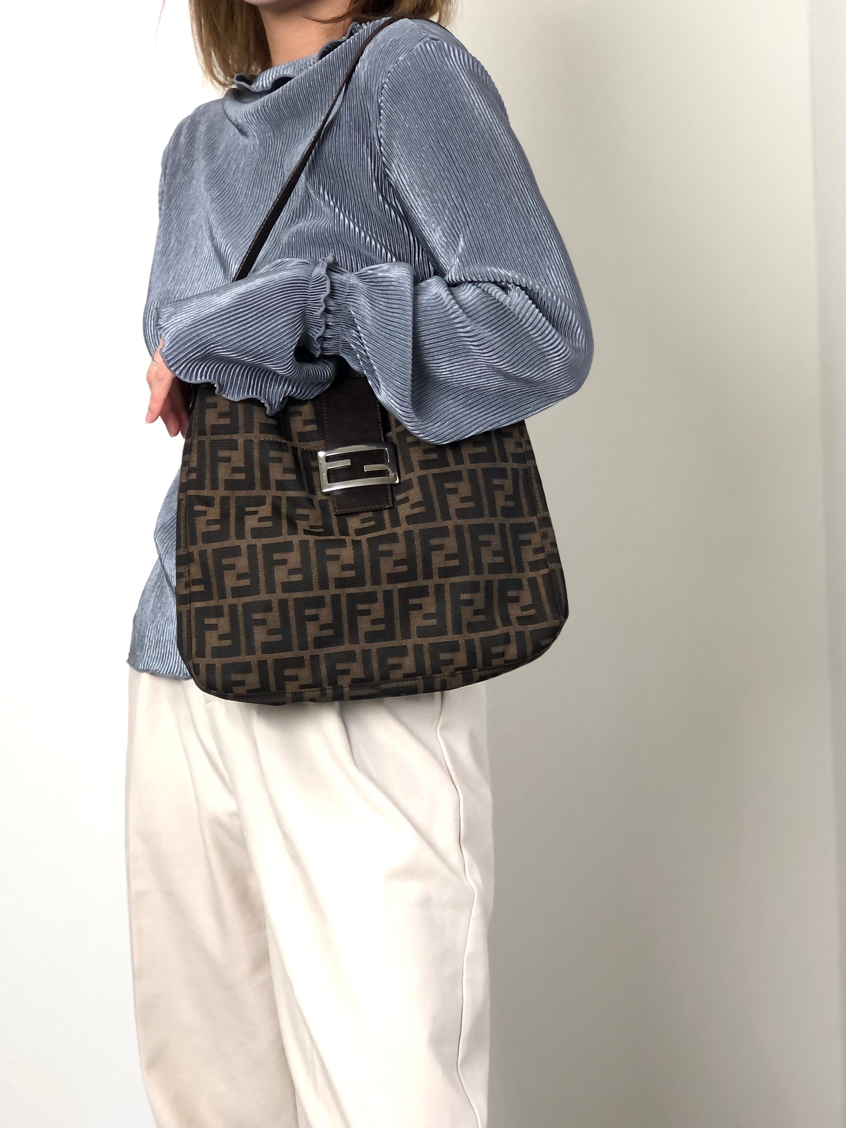 FENDI フェンディ ズッカ ショルダーバッグ ブラウン ロゴ ジャガード