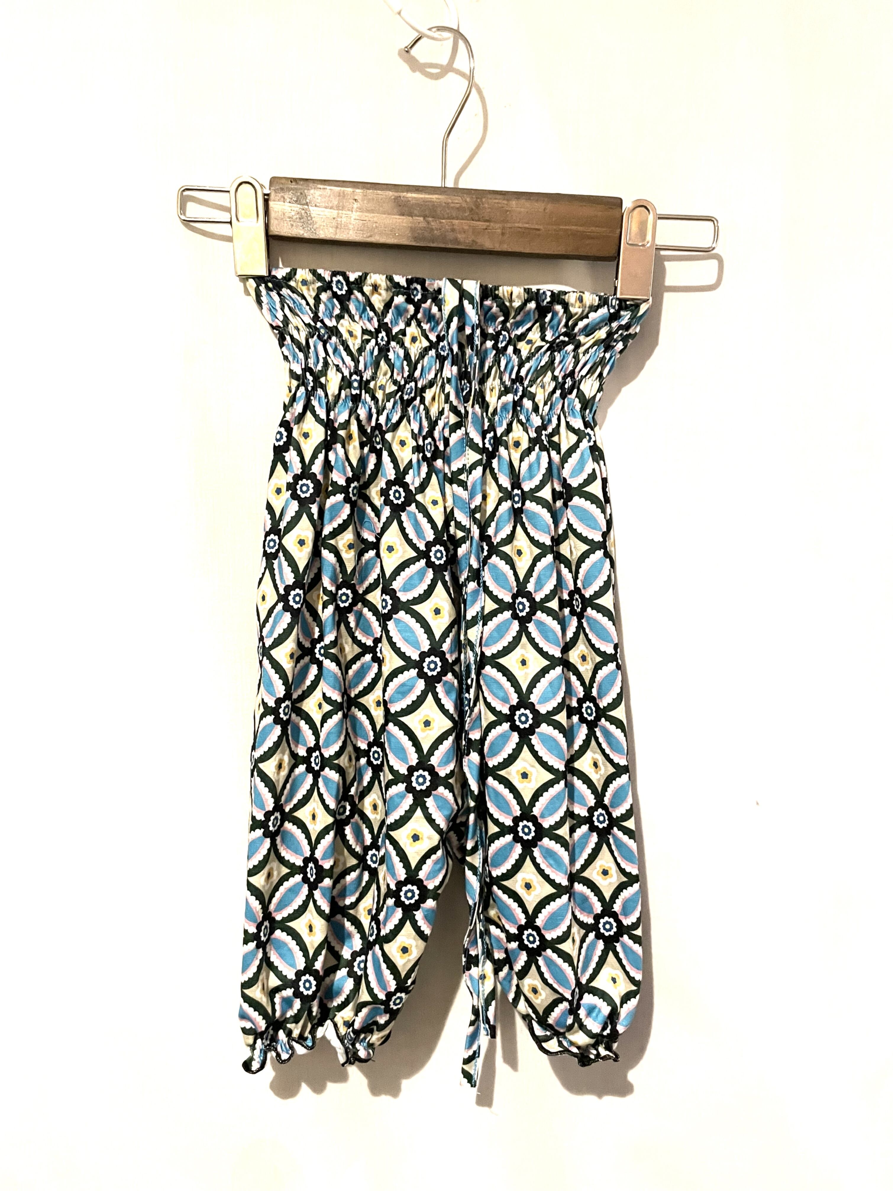 キッズサルエルパンツ キッズアラジンパンツ ベビーサルエルパンツ ベビーアラジンパンツ アラジンパンツ サルエルパンツ 子供服 楽ちんパンツ エスニックファッション アジアンファッション キッズ キッズ服 ベビー服 サイズs アジアン雑貨 No 15 アジアン雑貨