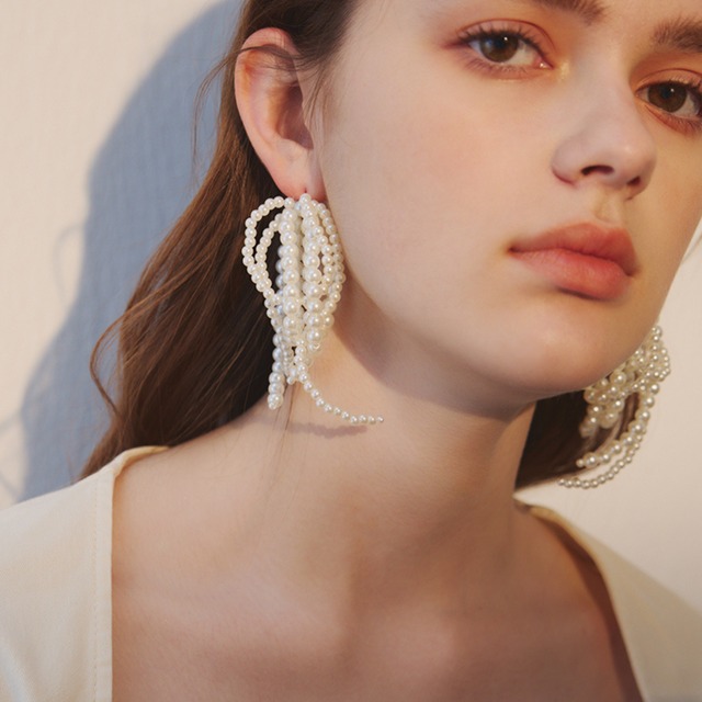 Pearl long tassel pierce