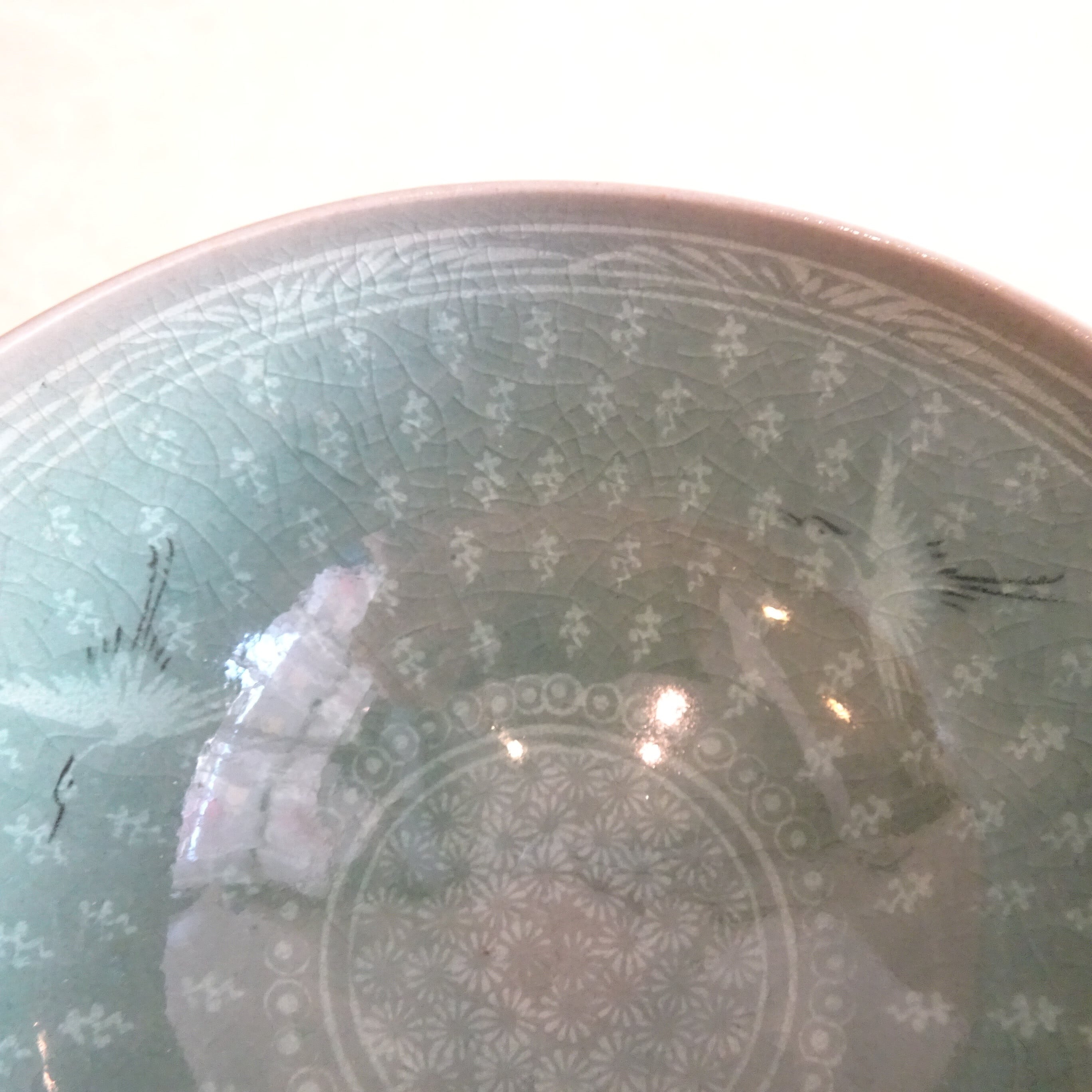 韓国青磁 鶴雲文の象嵌器（池光） | 純喫茶家具の村田商會