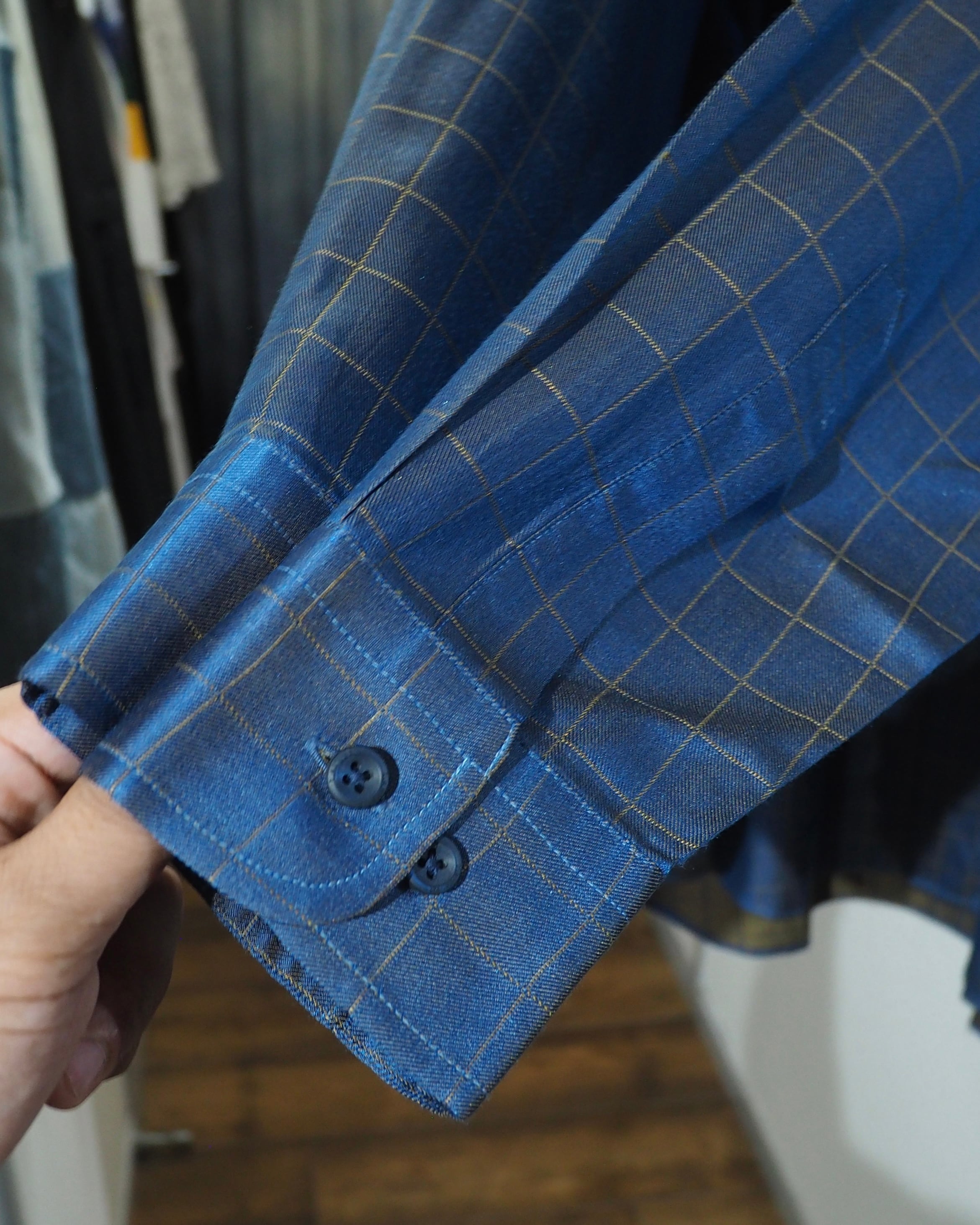 " LANVIN COLLECTION - Pure Silk " Beautiful Light Blue Color Vintage Dress Shirt