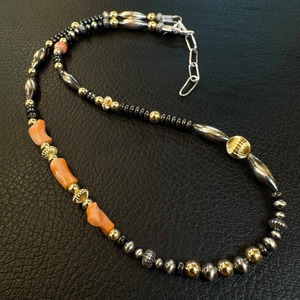 ブライト（Bright）ネックレス（Wave S Hematite）桃珊瑚 45〜50cm