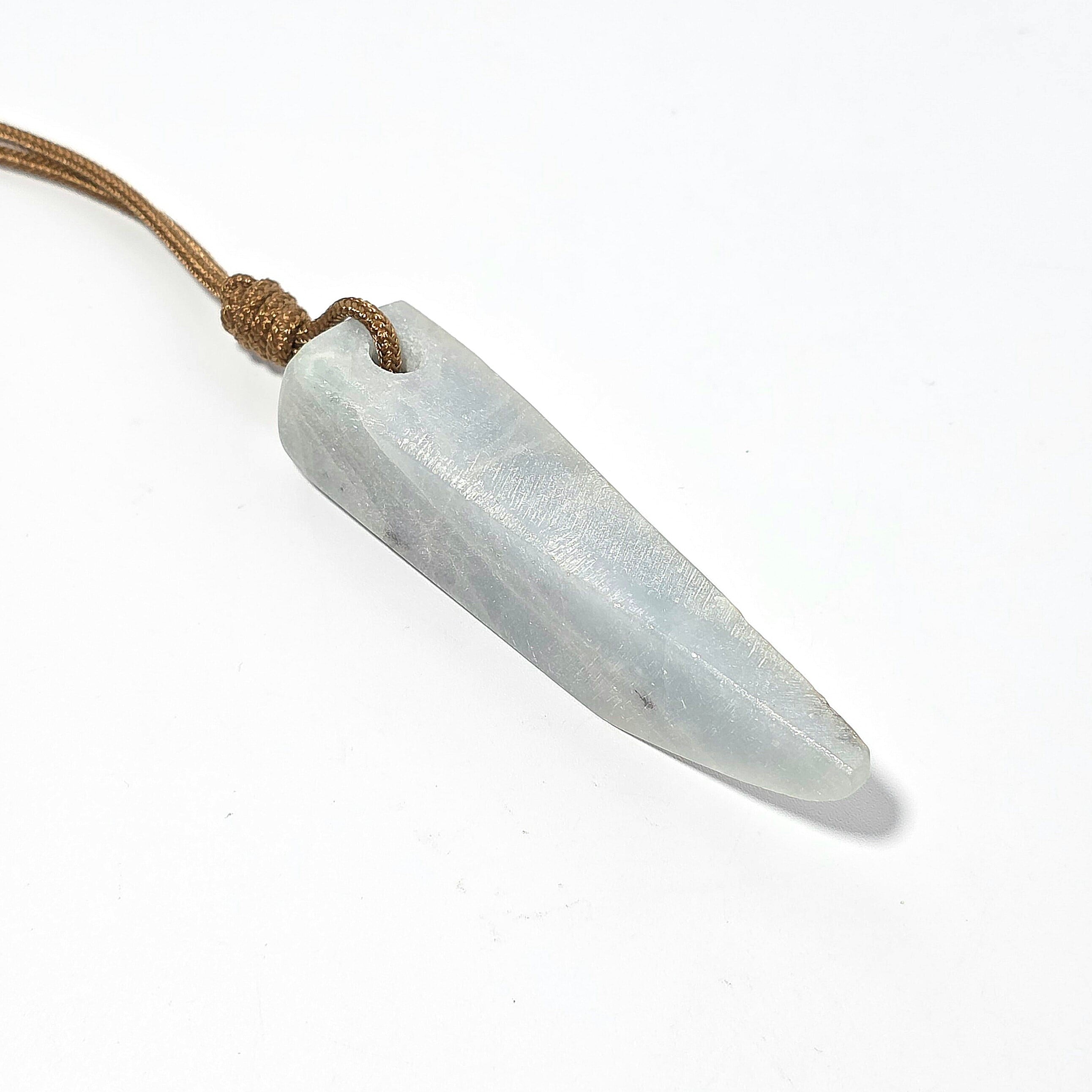 入コン沢ペンダント:紐付き:糸魚川翡翠 BPT 0107 | 糸魚川翡翠工芸家