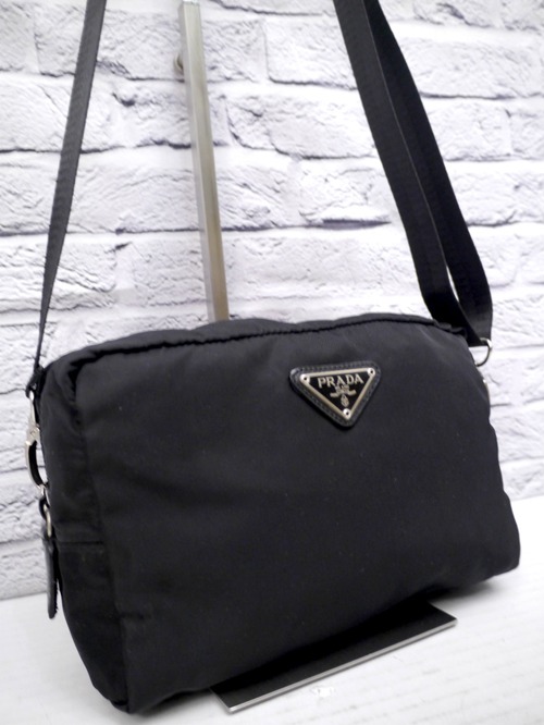 美品◆PRADA プラダ テスート ナイロン x サフィアーノレザー クロスボディ ショルダー バッグ カメラ バッグ ポーチ ポシェット 黒◆ クロスボディ仕様の定番♪
