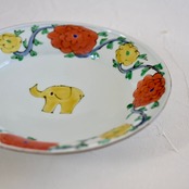 村田菜穂美作 「リム楕円盛皿　鉄絵　花唐草ぞうさん」［2104130000751］