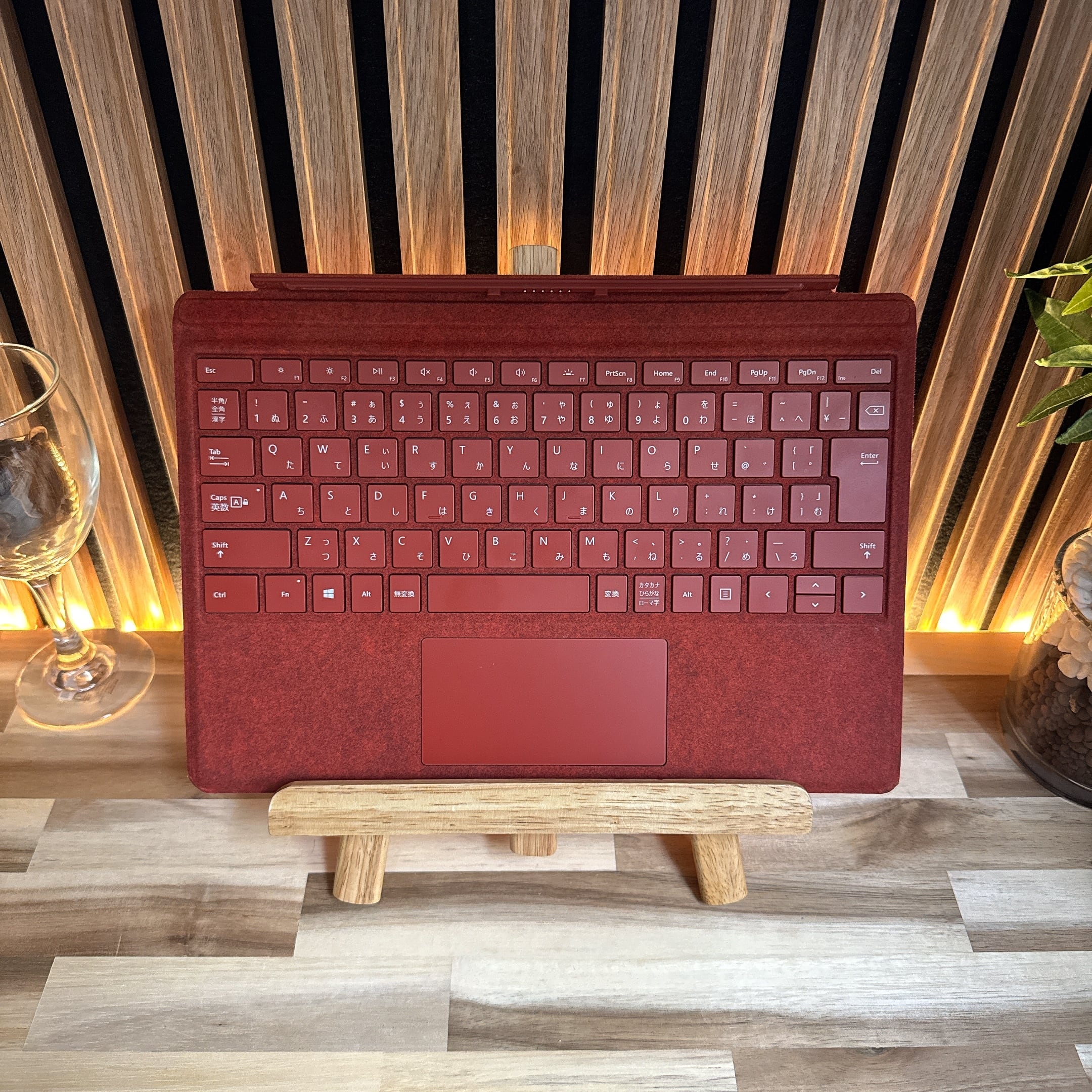 希少レッドタイプカバー』Microsoft Surface Pro 7+ 第11世代 メモリ