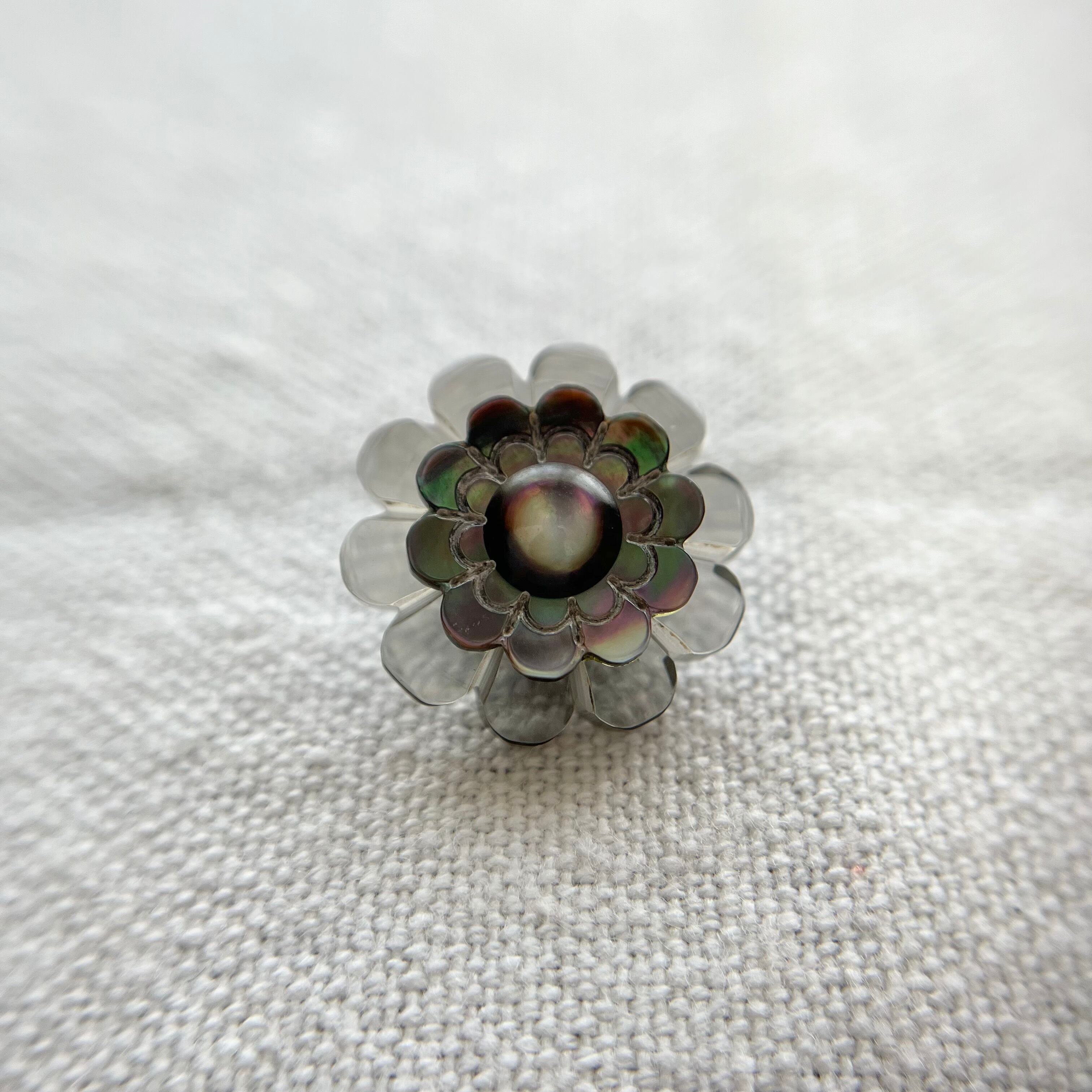 クリアブラックフラワー×黒蝶貝 18㎜