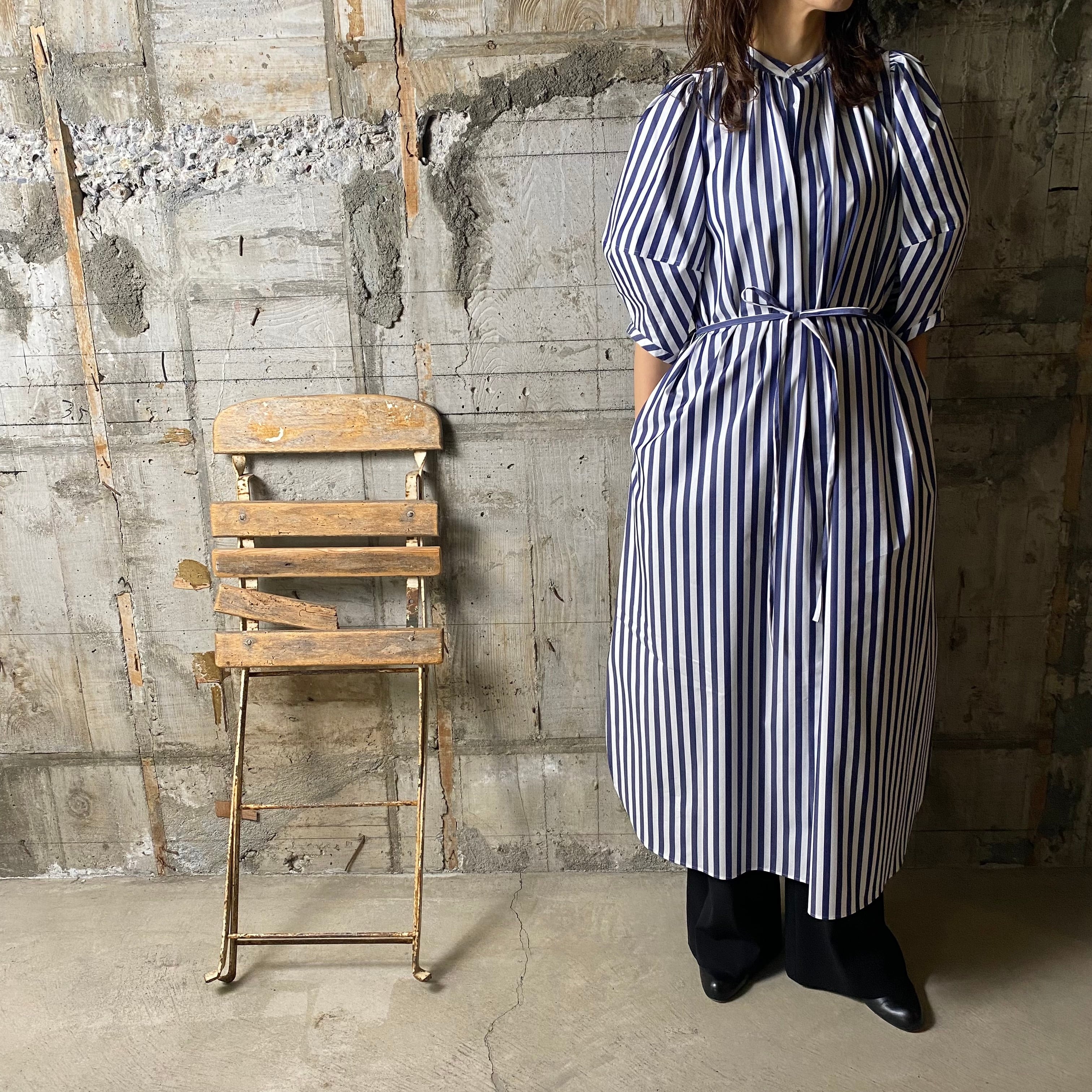 【ベージュ】BALLOON SLEEVE STRIPE DRESS