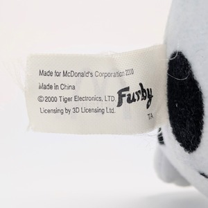 ☆ VINTAGE2000 ☆【 McDonald's × Furby ( ファービー )】 マクドナルドミールトイ / 2000年製 / ボールチェーン ぬいぐるみ キーホルダー　〚アメリカン雑貨 アメトイ〛