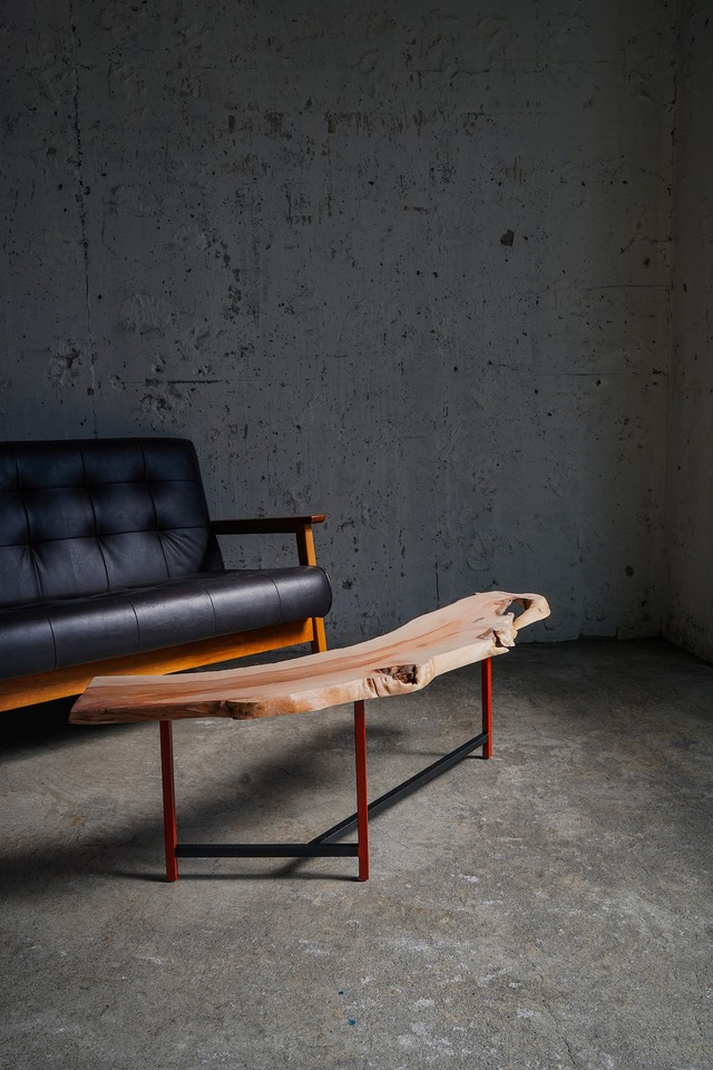 希少な梨のローテーブル