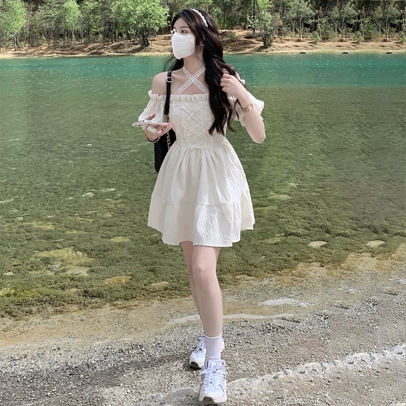 ドレス レースホルターサマースタイルスリーブウェストスカート 大人ガーリー スウィート キュート カジュアル 夏物 萌量不足82669997141