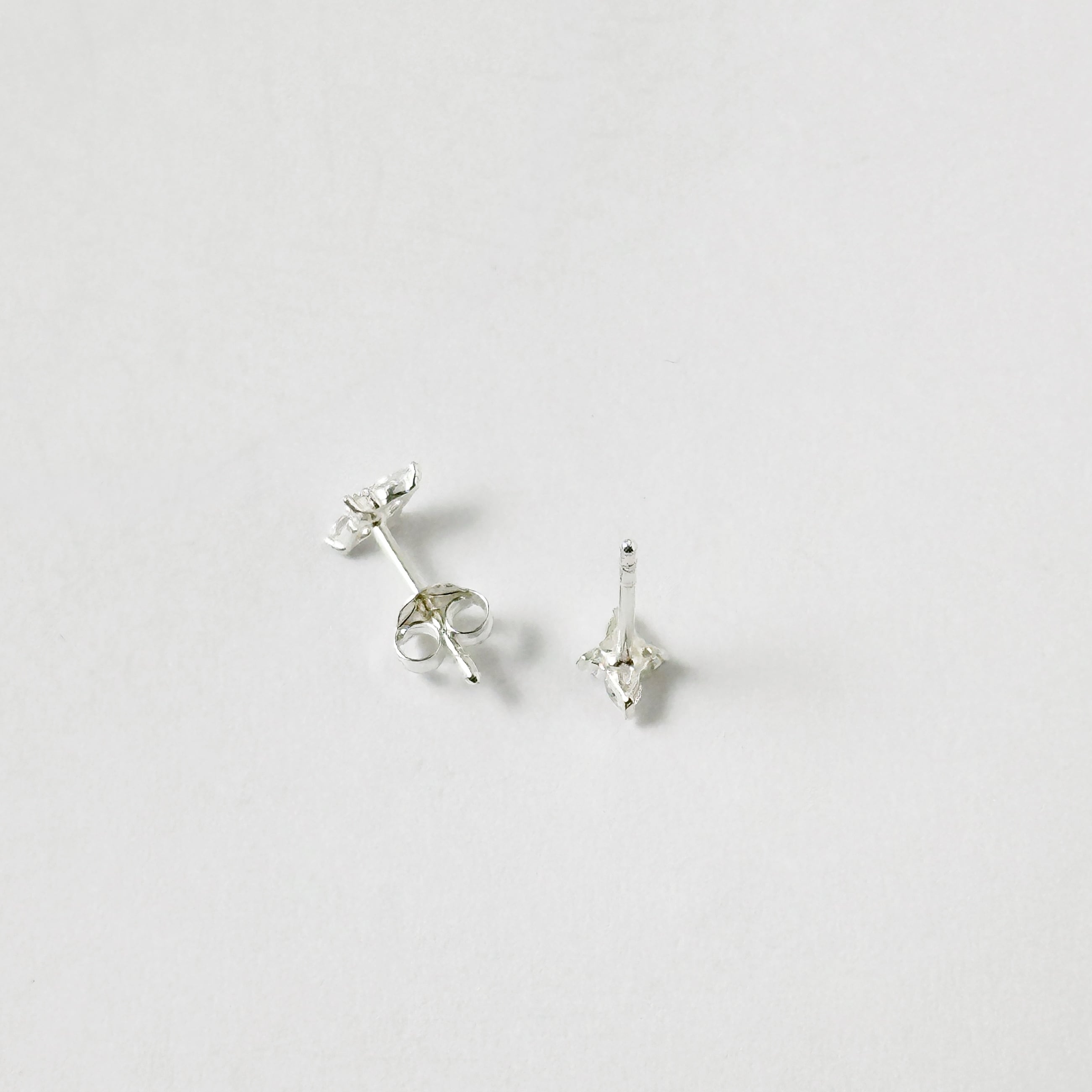 スタースタッドピアス　アフタージルコニア ルミナスター ジルコニア スタッド ピアス. 小さめピアス プチピアス