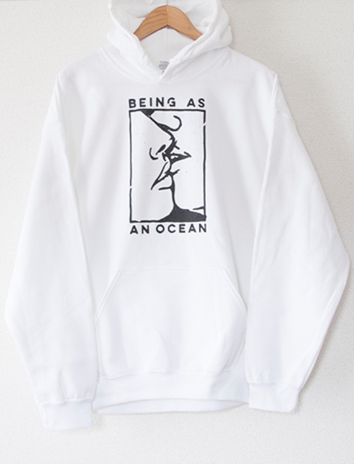 【BEING AS AN OCEAN】Kiss Hoodie (White)