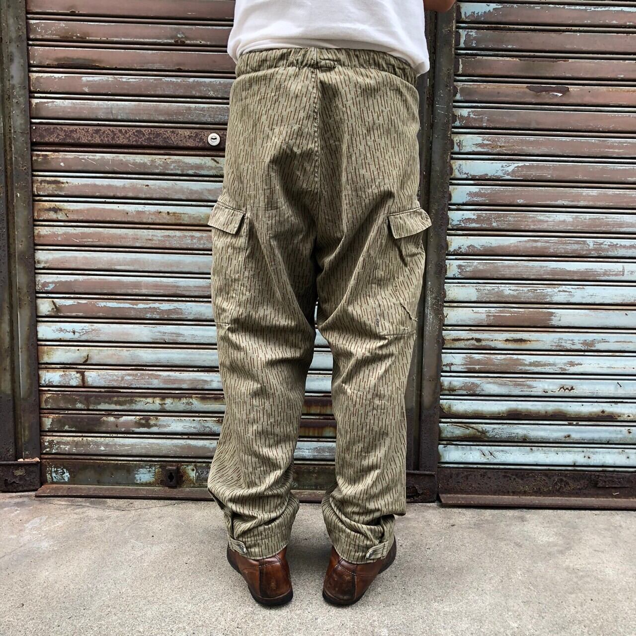旧東ドイツ軍 NVA おとなし レインドロップカモ カーゴパンツ 旧東ドイツ軍 NVA おとなし レインドロップカモ カーゴパンツ