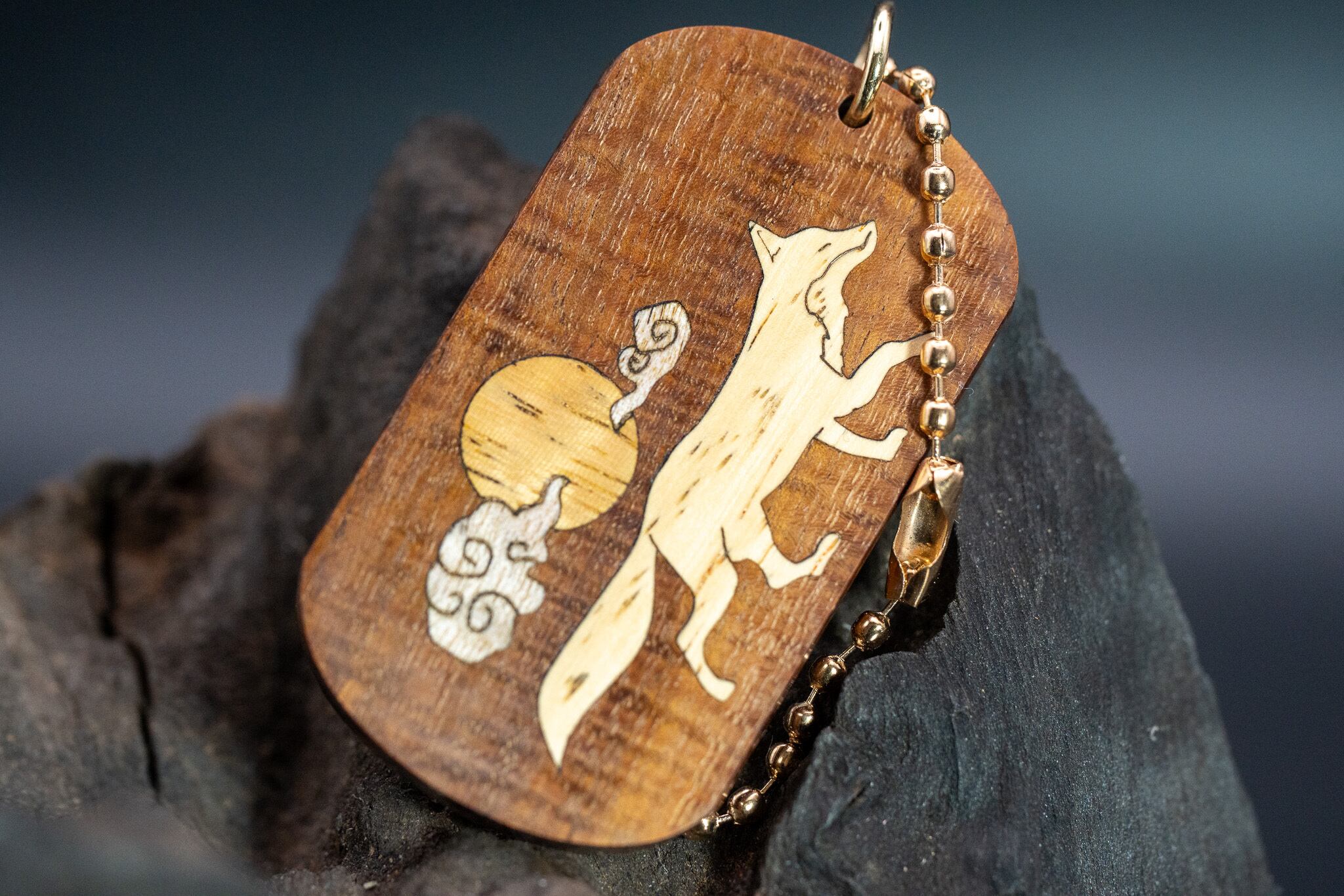 【荒野の秘宝】リングギジー ドッグタグ 象嵌 十五夜きつね