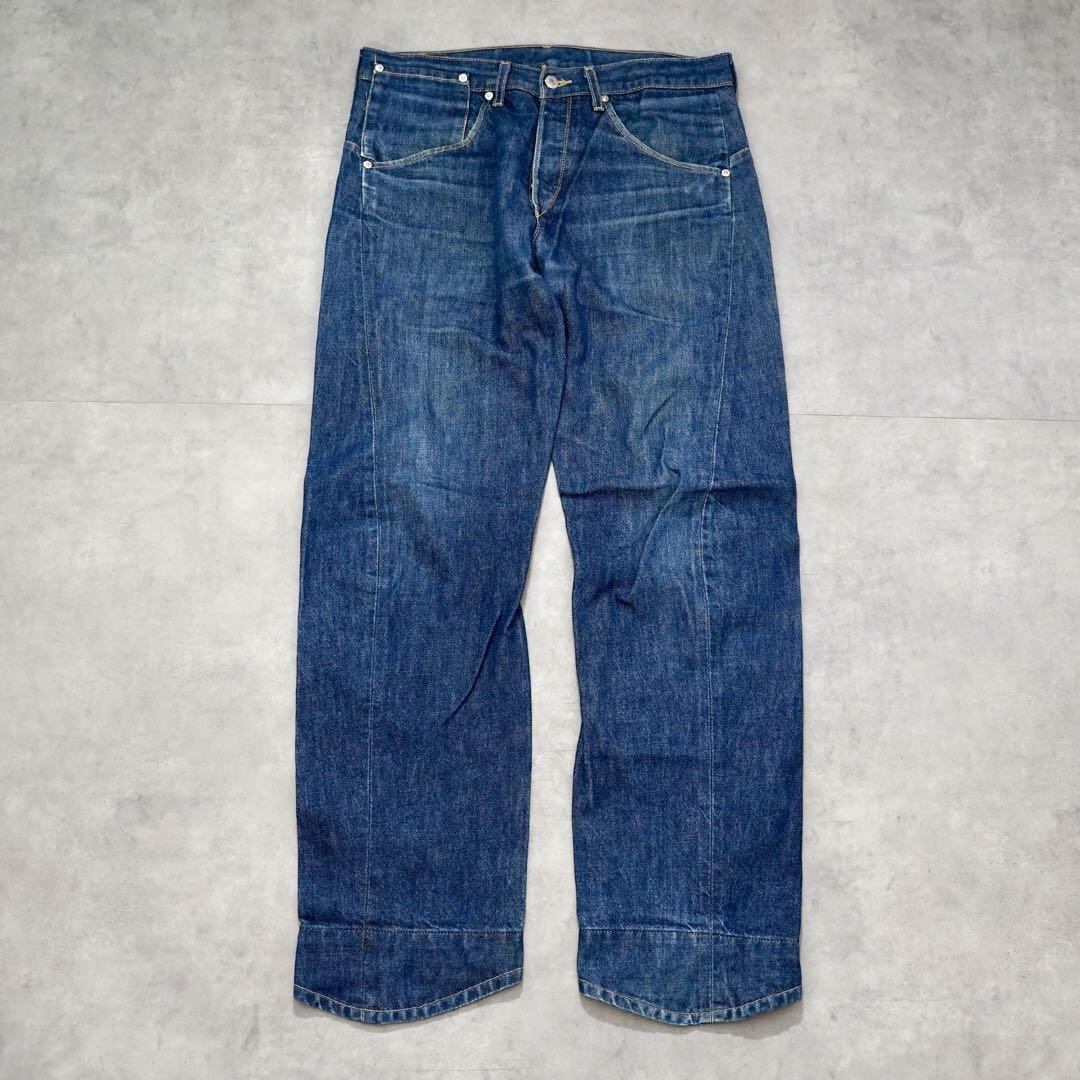リーバイス エンジニアード ジーンズ W32 00s 青 古着 15901 リーバイス エンジニアード ジーンズ W32 00s 青 古着 15901